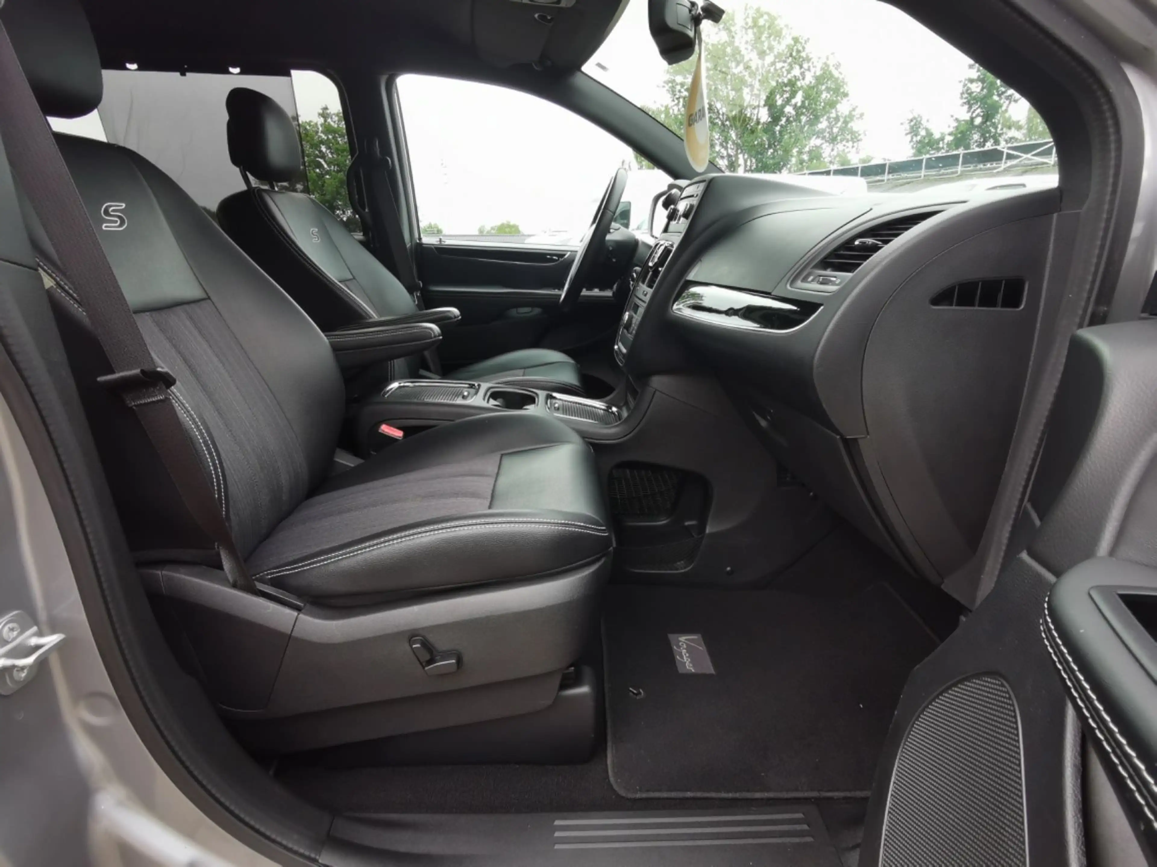 Lancia Voyager S 7 Sitze Stow'n Go TÜV Neu+Garantie — photo 9