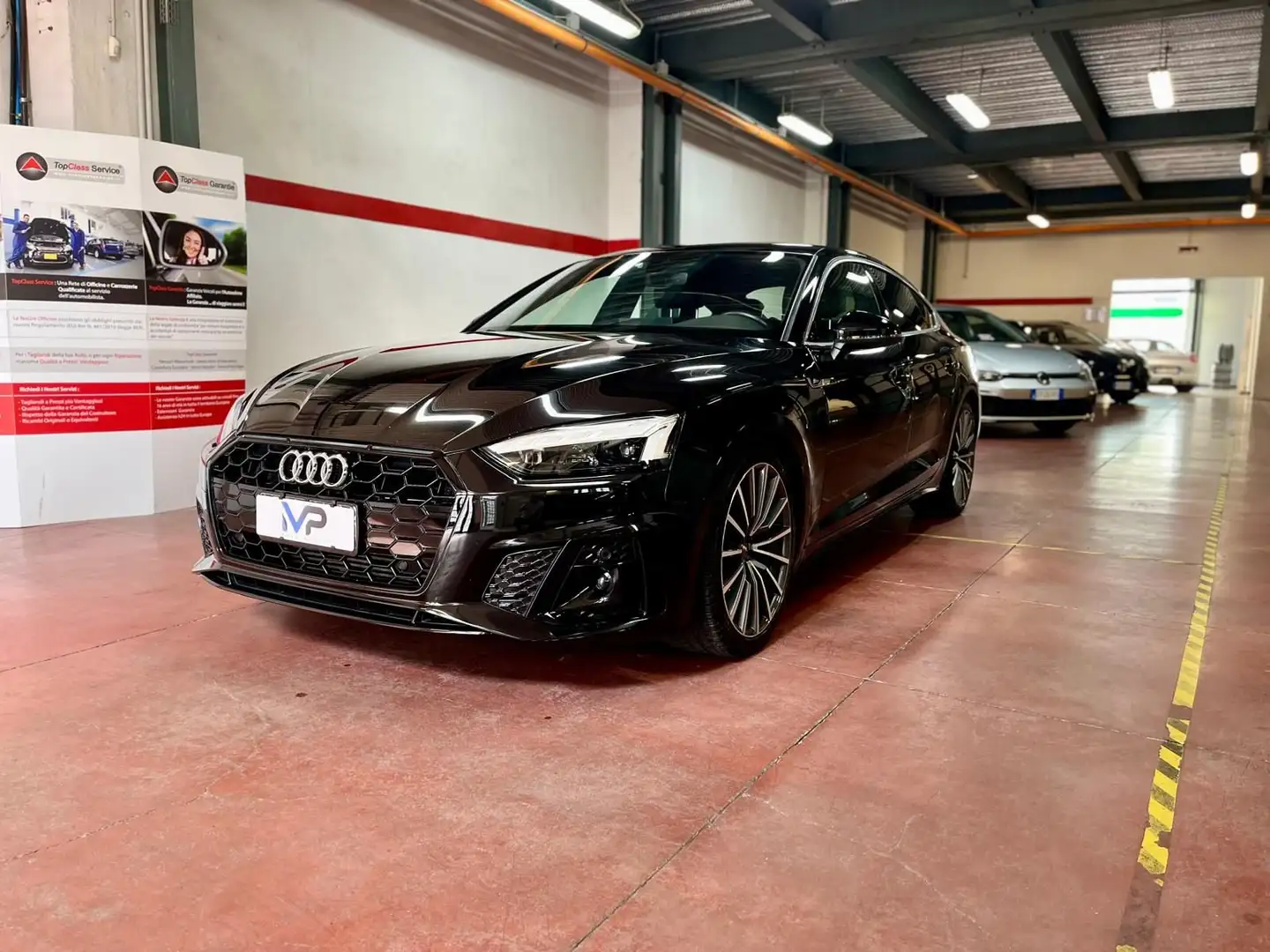 Audi A5 A5 SPB 40 g-tron S tronic S line edition Zwart - 1