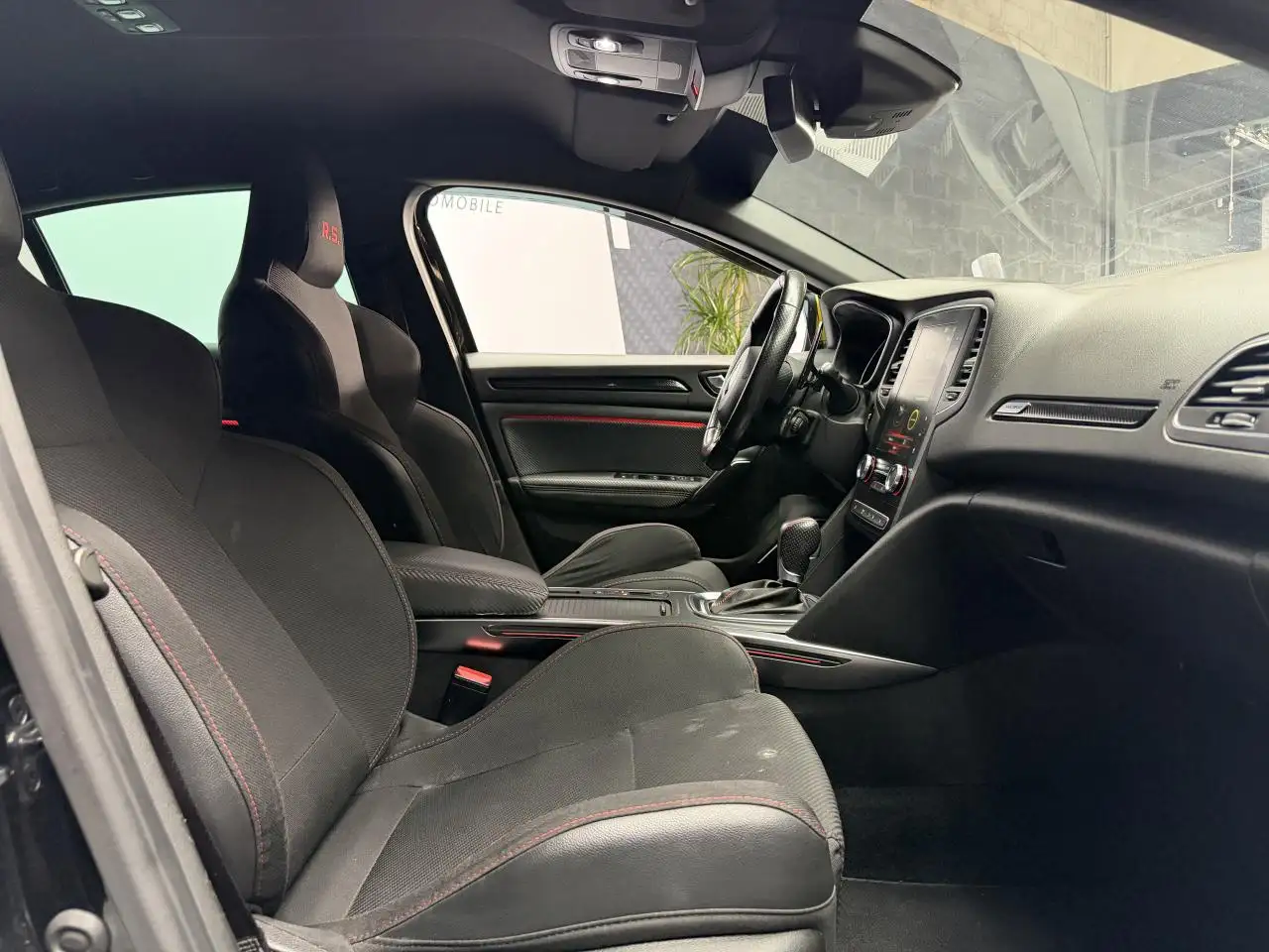 Renault Megane R.S. — photo 11