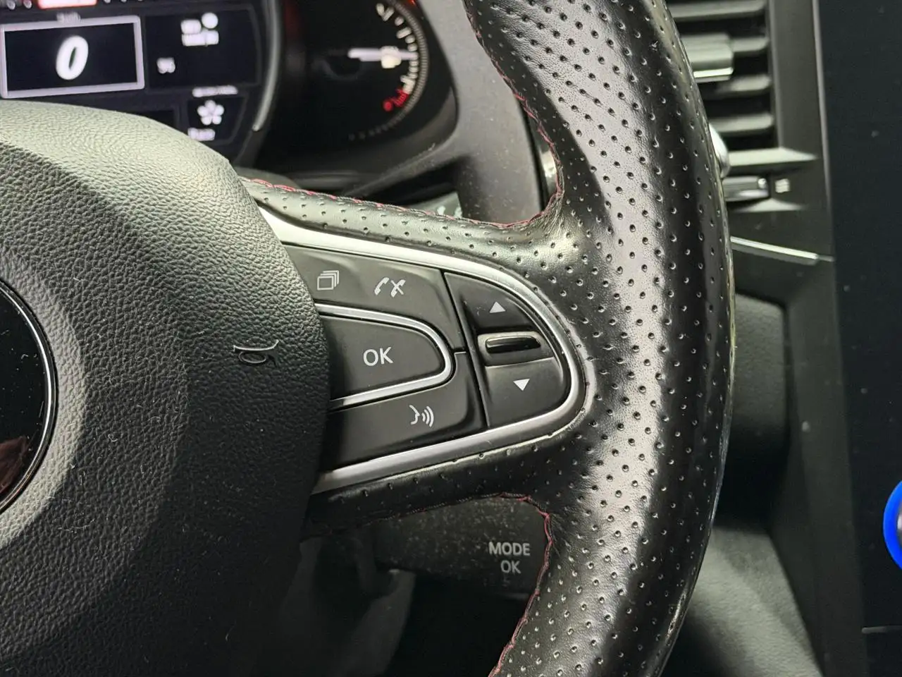 Renault Megane R.S. — photo 16