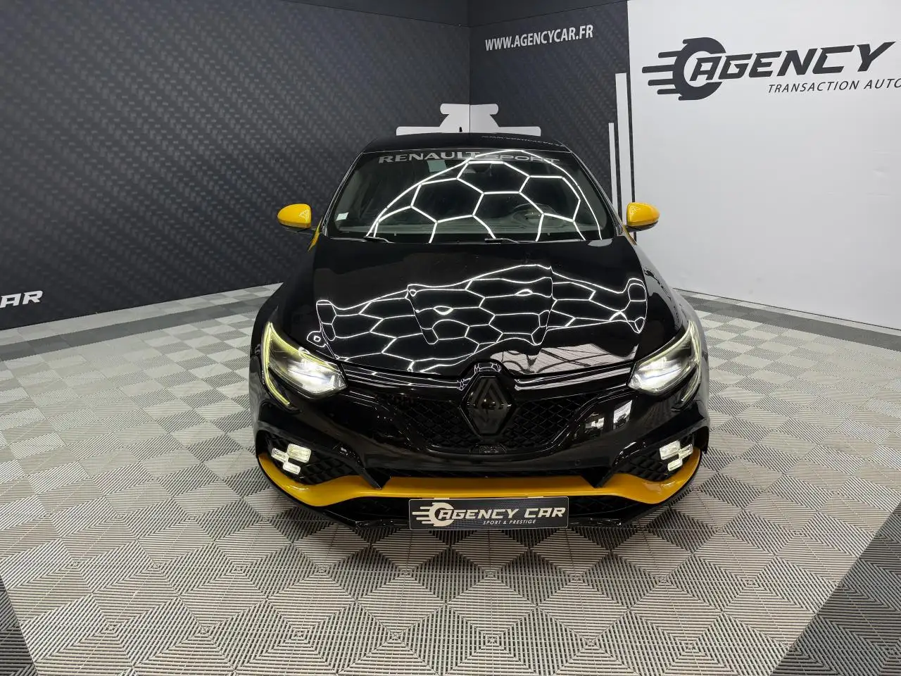 Renault Megane R.S. — photo 27