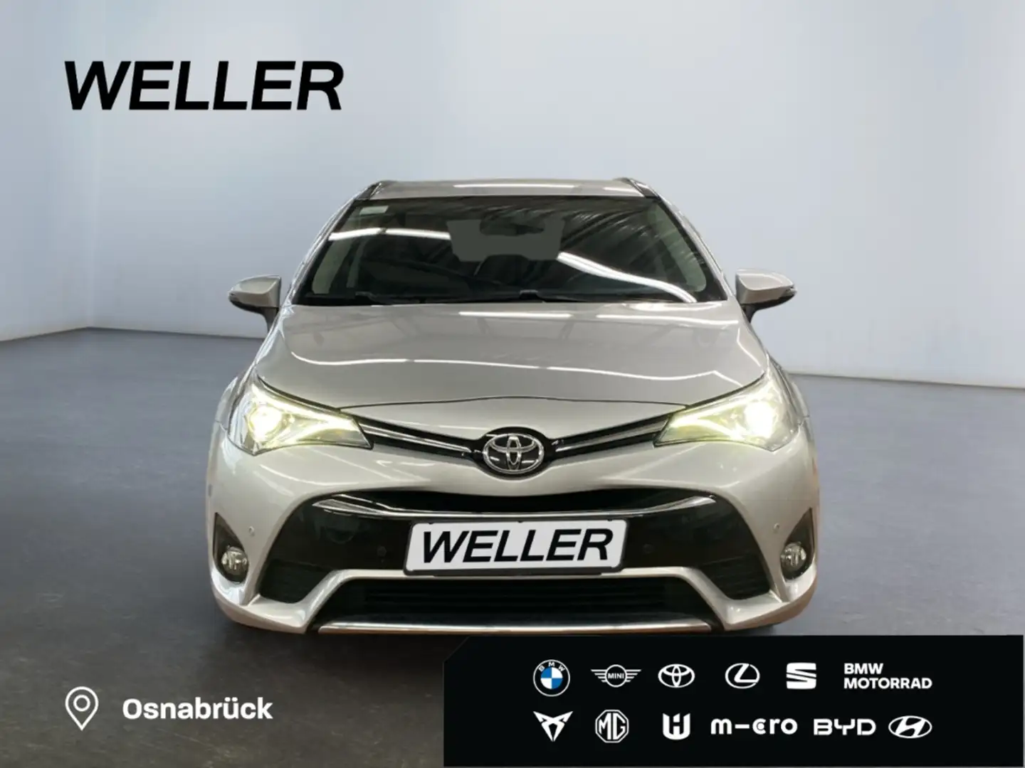 Toyota Avensis TS 1.8 Multidrive S Team D *AHK*CAM*SHZ* Silber - 2