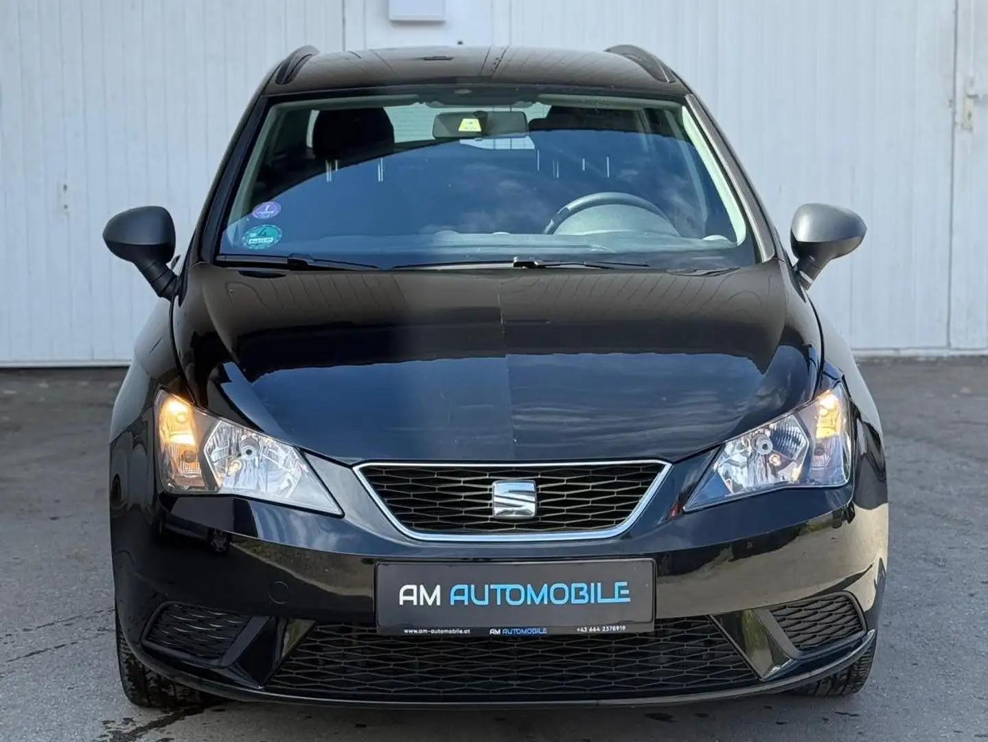 SEAT Ibiza Reference Schwarz - 2