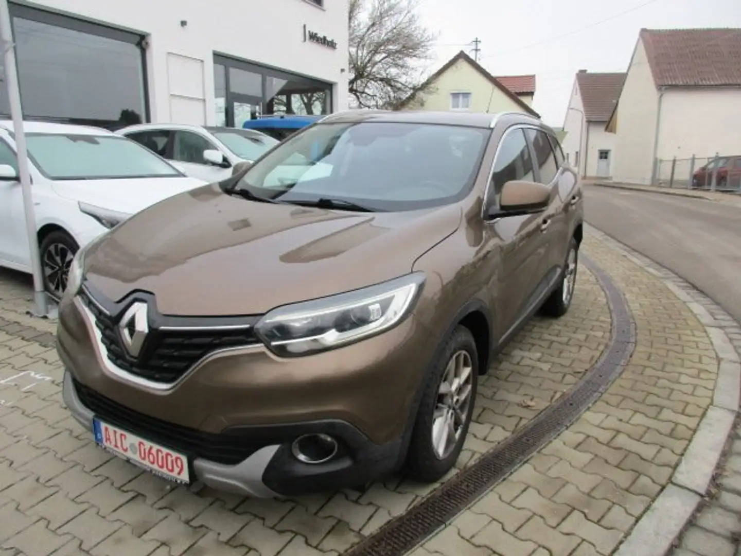 Renault Kadjar dci 130 XMOD 4x4 Allrad Navi Alus AT Räder PDC Brun - 2