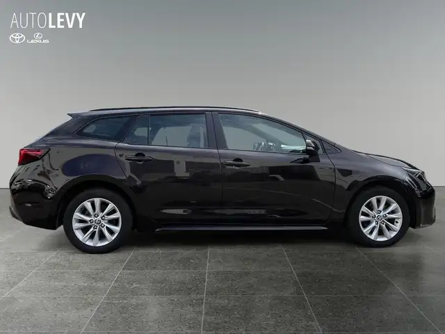 Toyota Corolla view 7