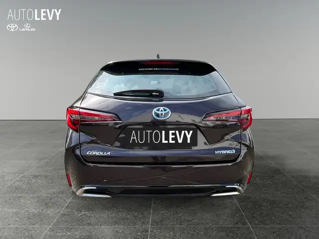 Toyota Corolla view 5