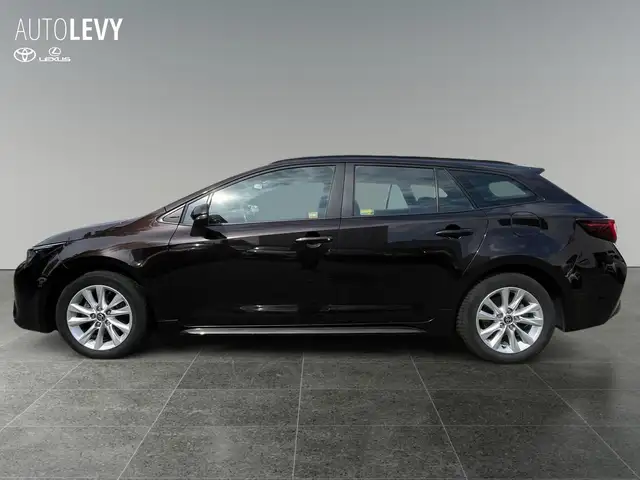 Toyota Corolla view 3