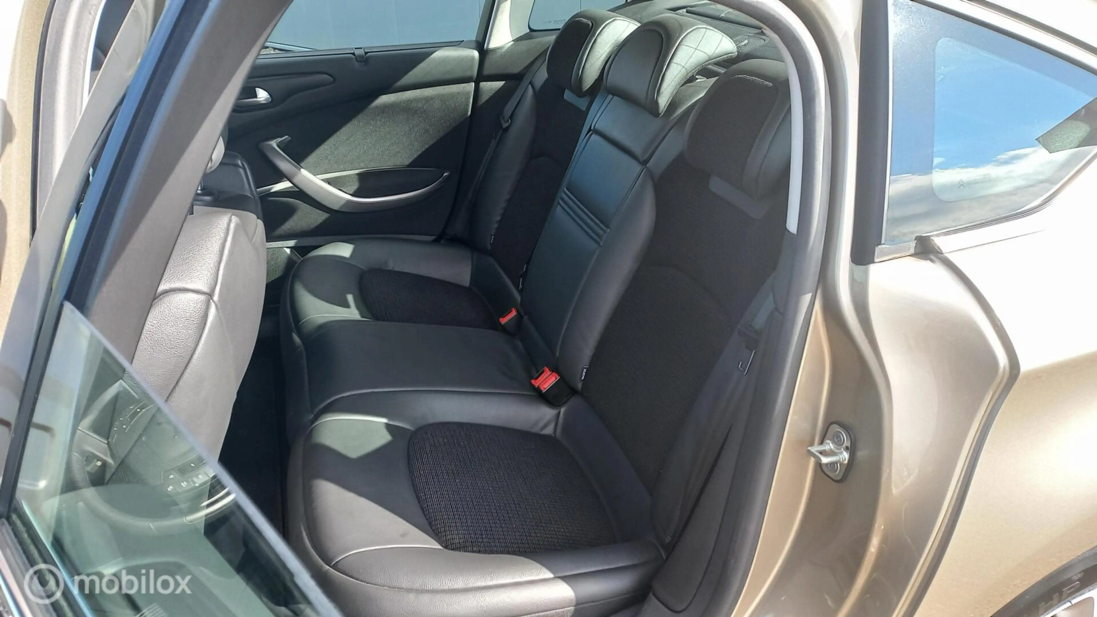 Citroen C5 1.6 THP Exclusive/19.000KM N.A.P.EERSTE EIGENAAR/U — photo 12