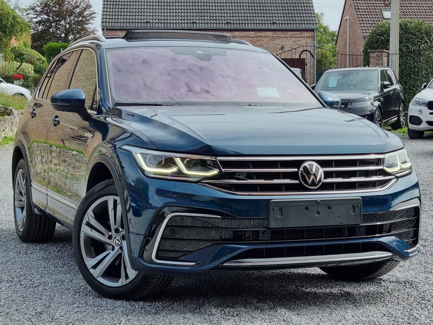 Volkswagen Tiguan 2.0 TDI 4Motion R-Line DSG/Auto + PANO+ Matrix Cam Blau - 1