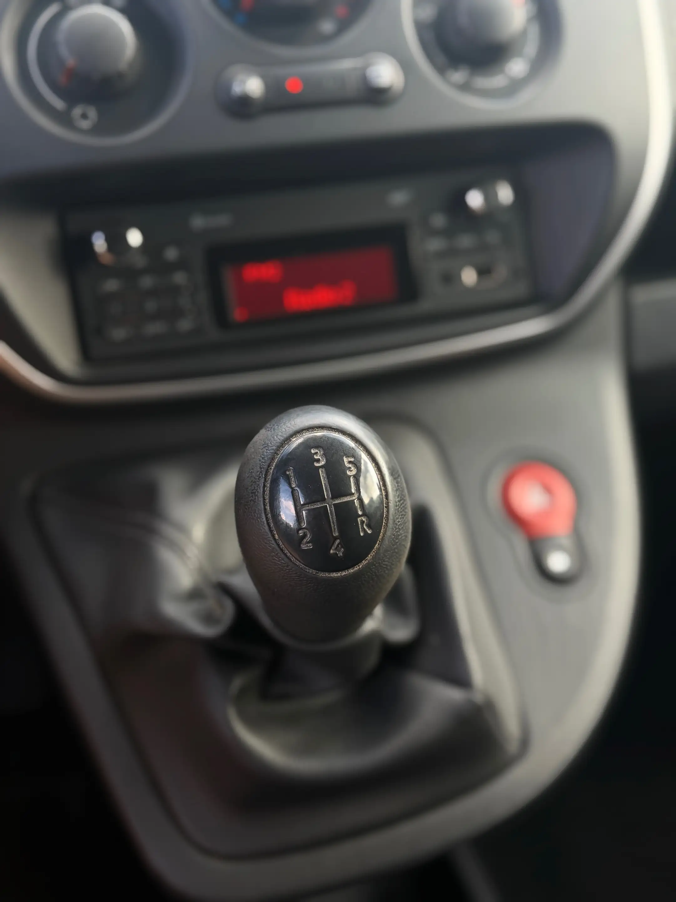 Renault Kangoo 1.5 dCi Confort (EU6) — photo 12
