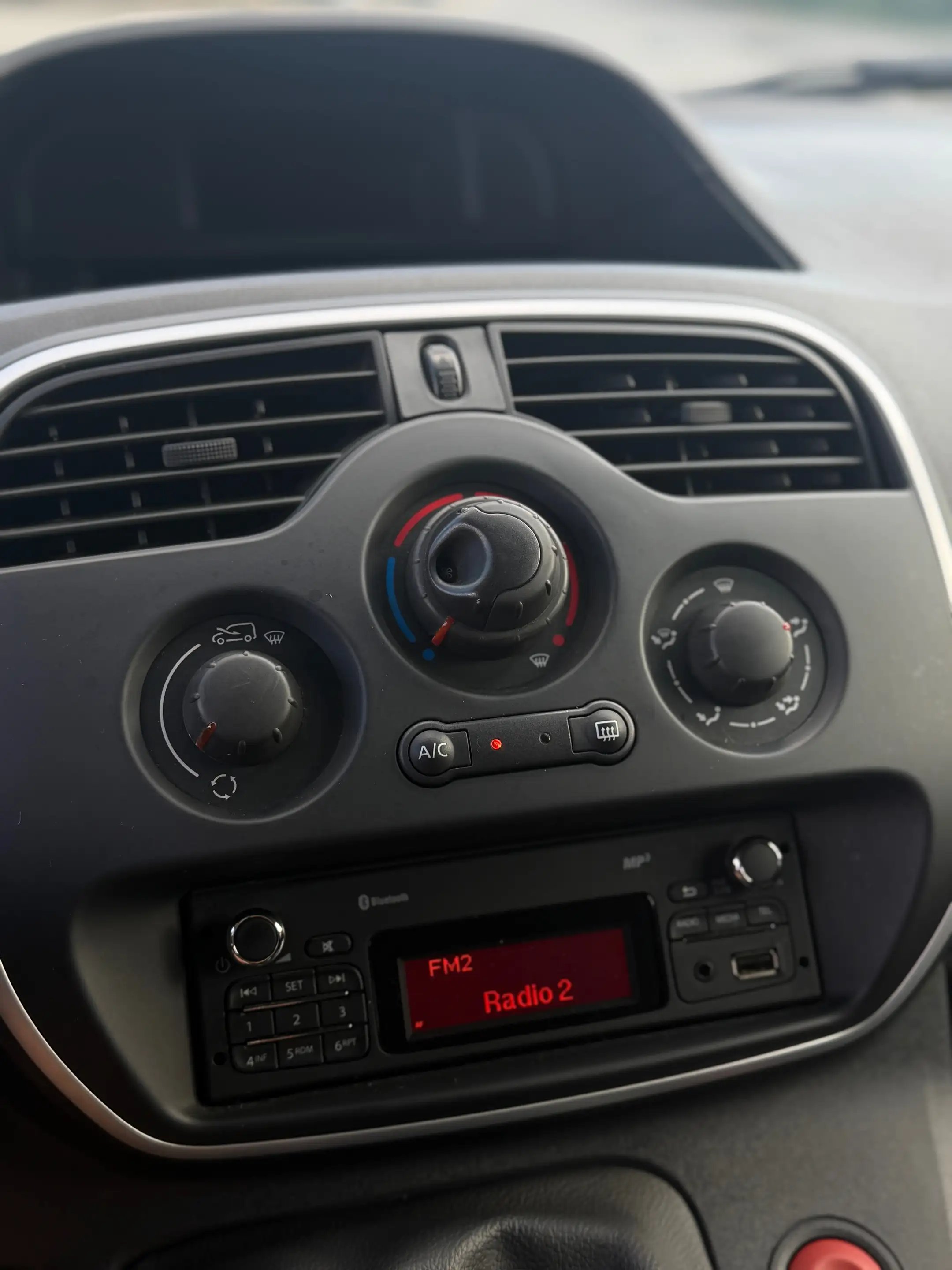 Renault Kangoo 1.5 dCi Confort (EU6) — photo 11