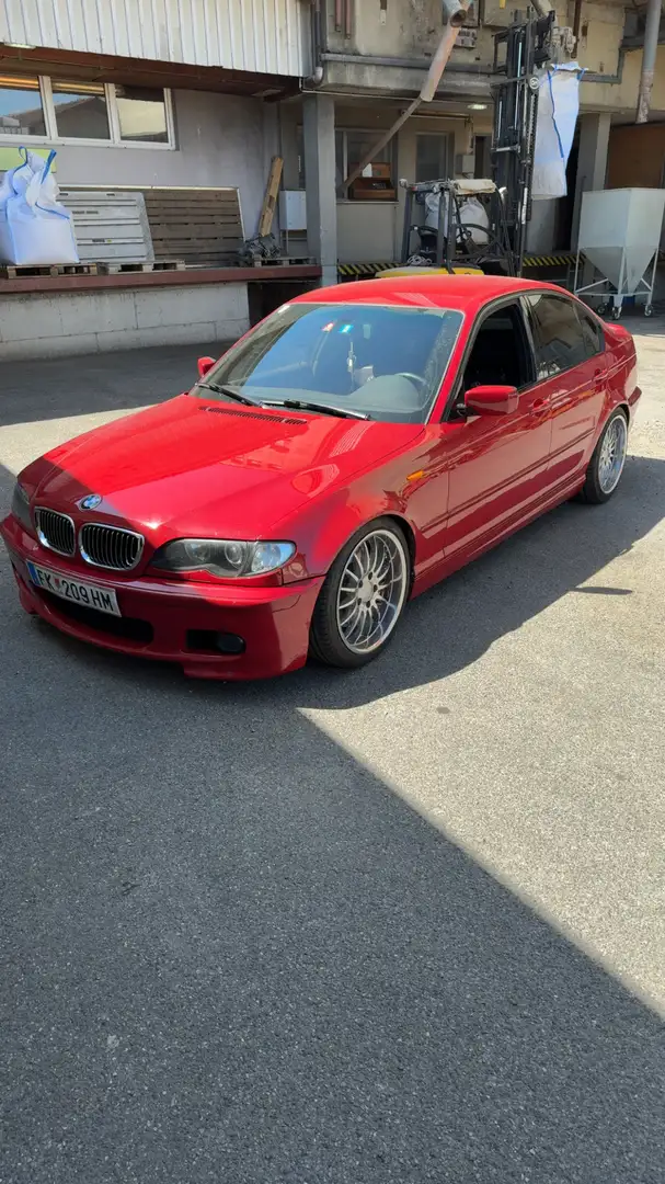BMW 330 330i - 1