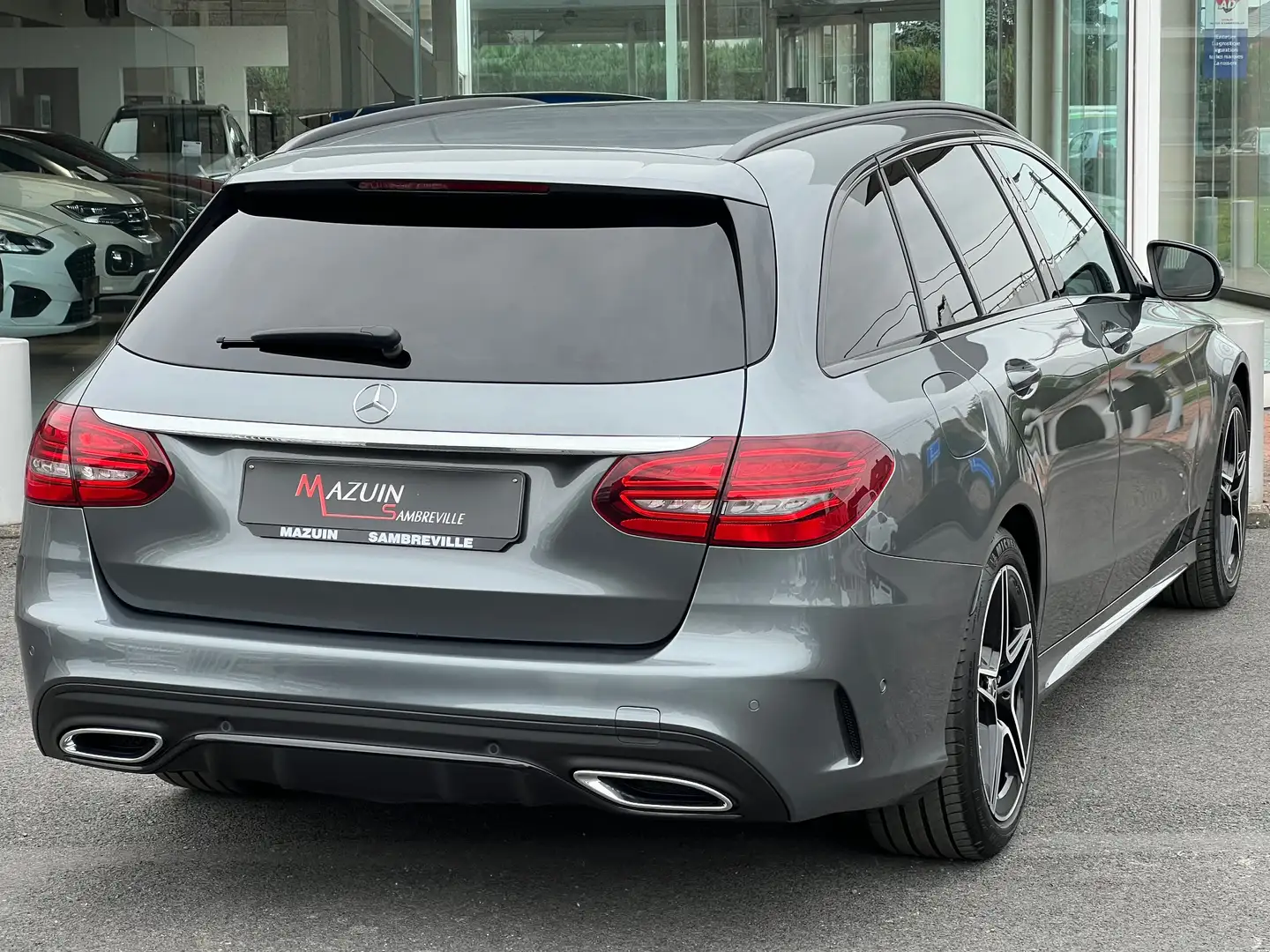 Mercedes-Benz C 180 Break * Full Pack AMG * Boite Auto * Att Rem * Gris - 2