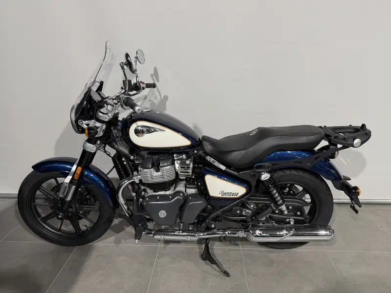 Royal Enfield Super Meteor 650 - foto 8