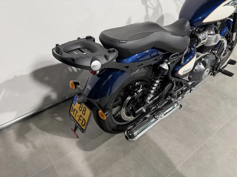 Royal Enfield Super Meteor 650 - foto 6