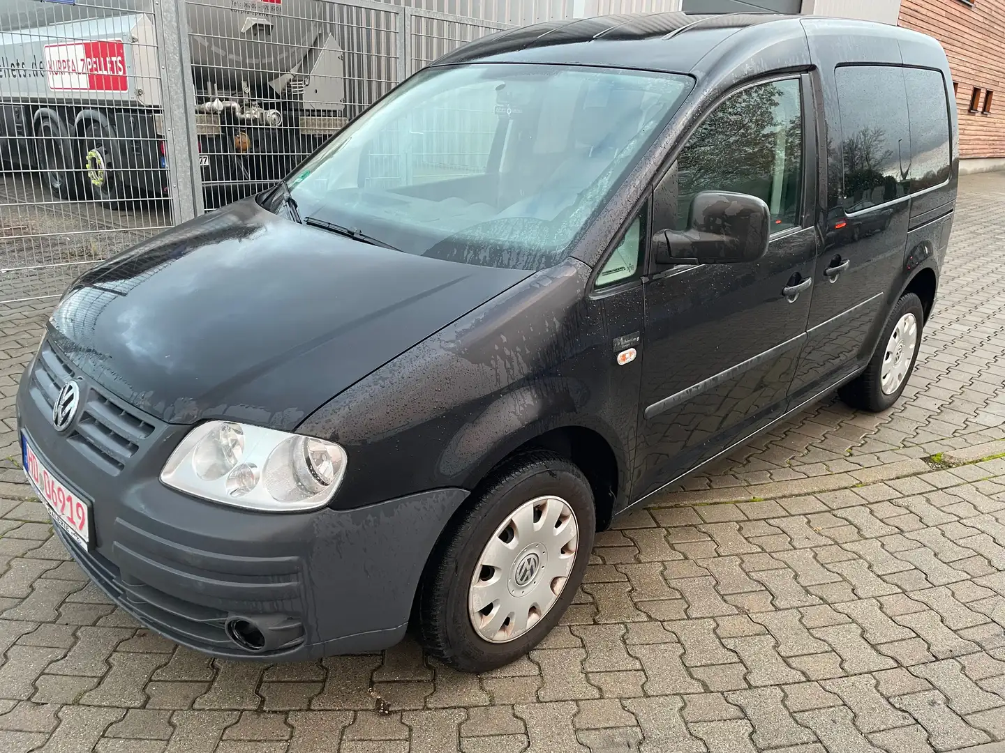 Volkswagen Caddy Caddy TDI 1.9 TDI Life (5-Si.) Schwarz - 1