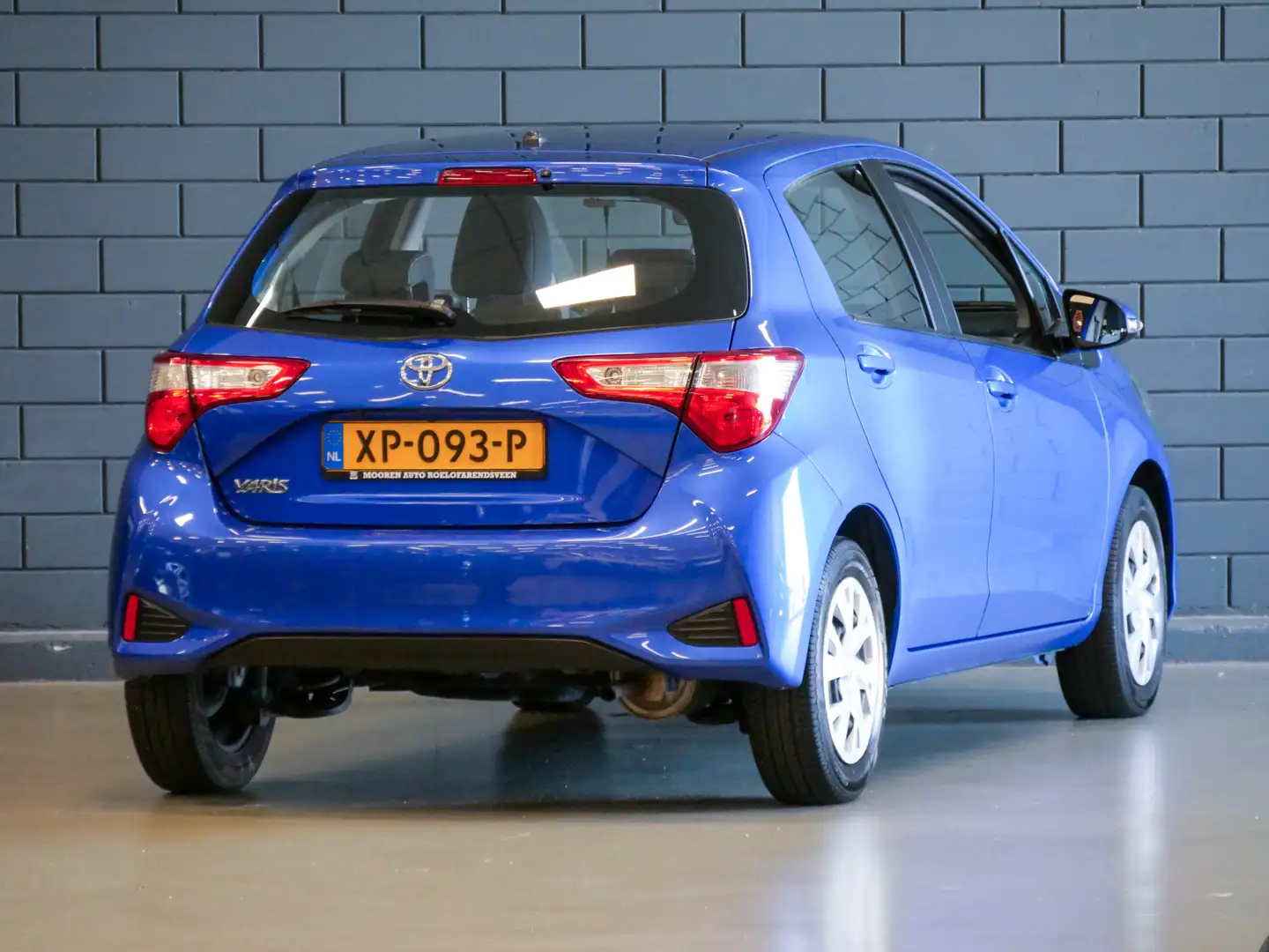 Toyota Yaris 1.0 VVT-i Active | CRUISE CONTROL | BLUETOOTH | Bleu - 2