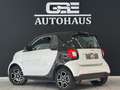 smart forTwo coupe Basis 52 kW*Navi*Kamera*Klima* Noir - thumbnail 8