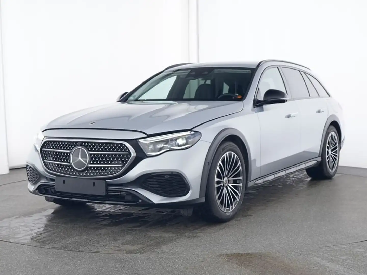 Mercedes-Benz E 300 E300de T AllTerrain Advanced+ Massage DISTRO AHK Silber - 2