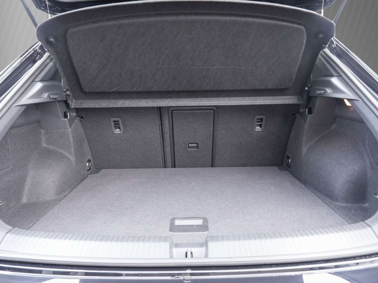 Volkswagen T-Roc R-Line -  - Joinsteer - #5