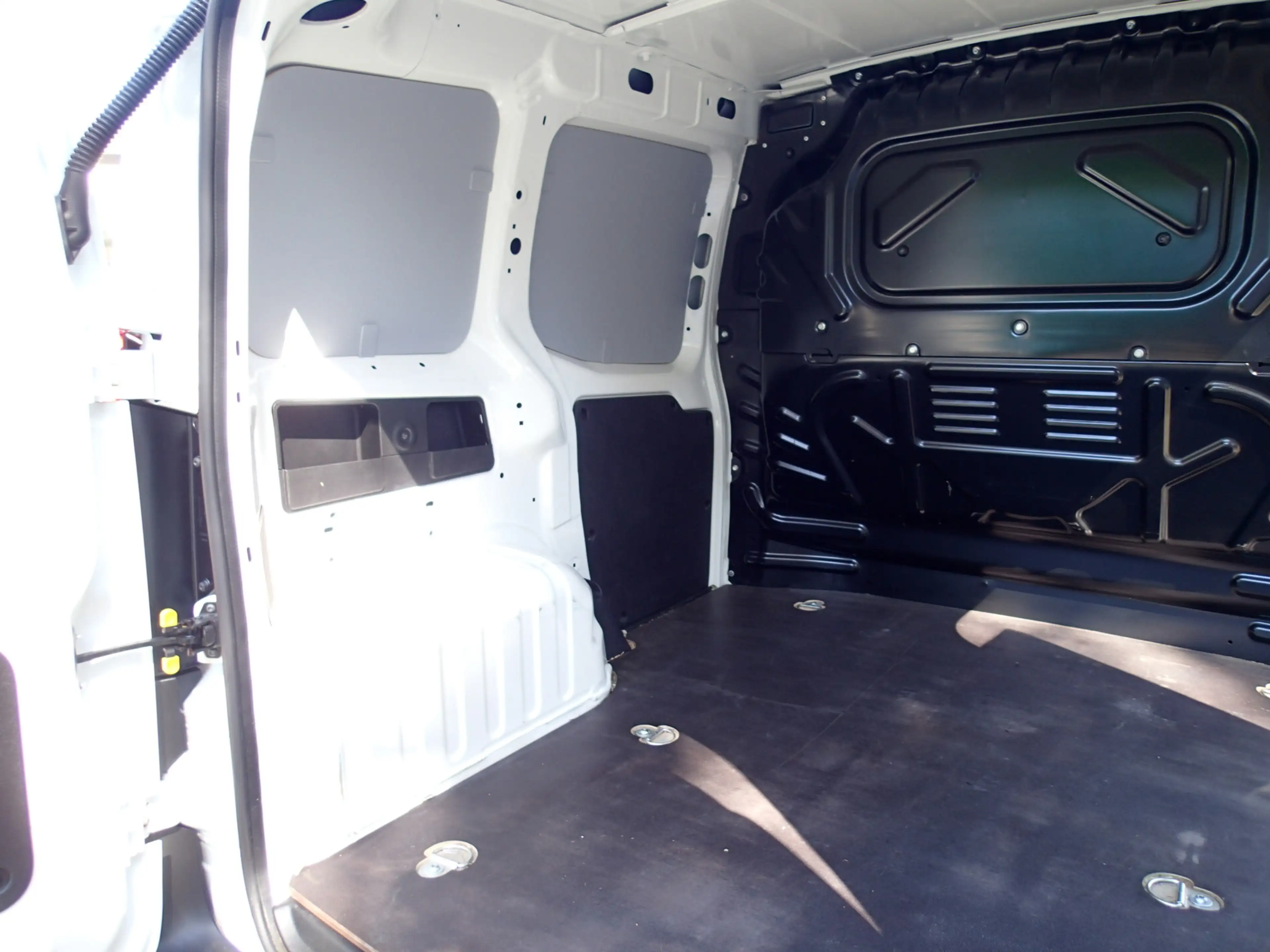 Fiat Fiorino 1.3 MJ Basis — photo 12