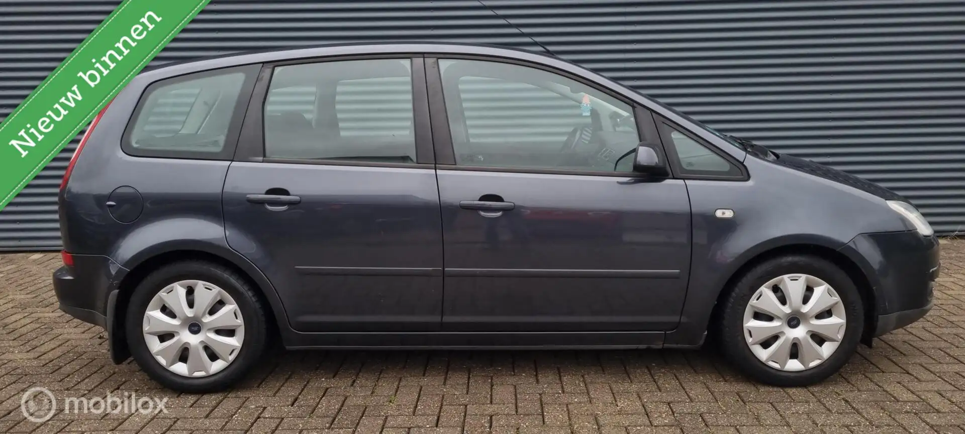 Ford Focus C-Max 2.0-16V Futura TREKHAAK/AIRCO Grijs - 2