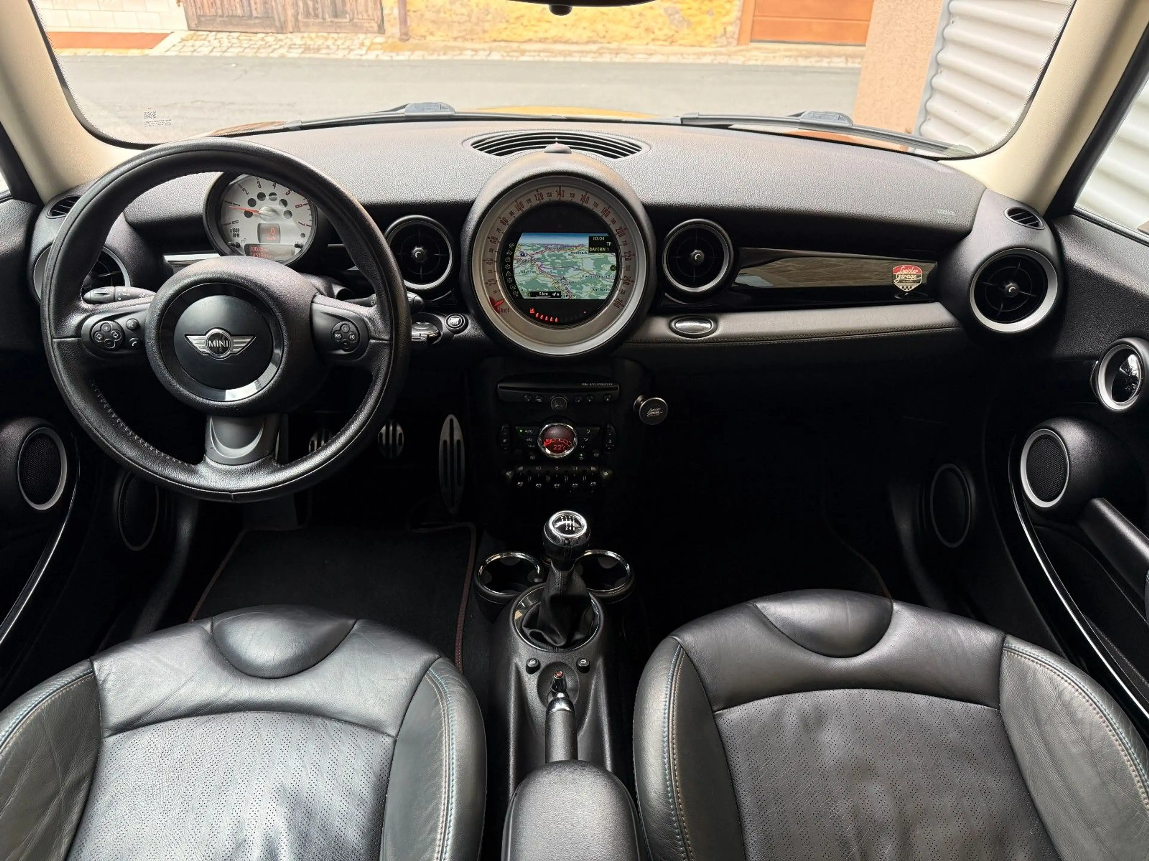MINI Cooper SD Chili & Wired - Navi Xen Leder AllSeas — photo 14