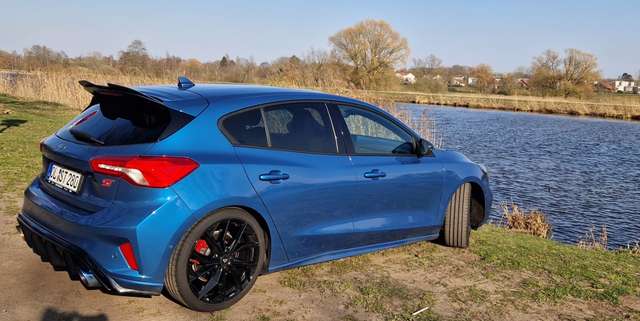 Ford Focus ST, vollausgestattet