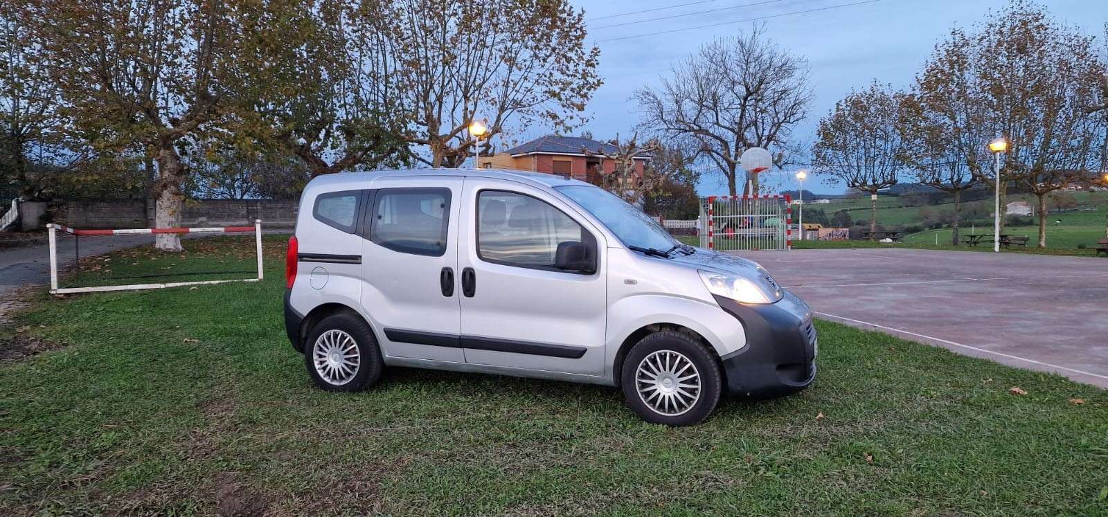 Peugeot Bipper Tepee 1.3HDI Outdoor 75 - foto 1