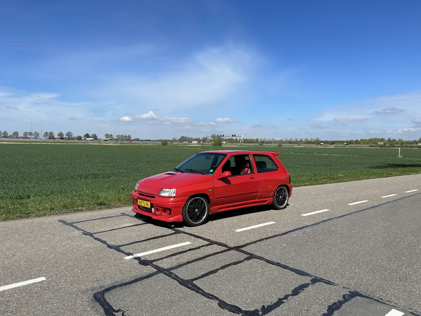 Renault Clio 1.8 16V - 1