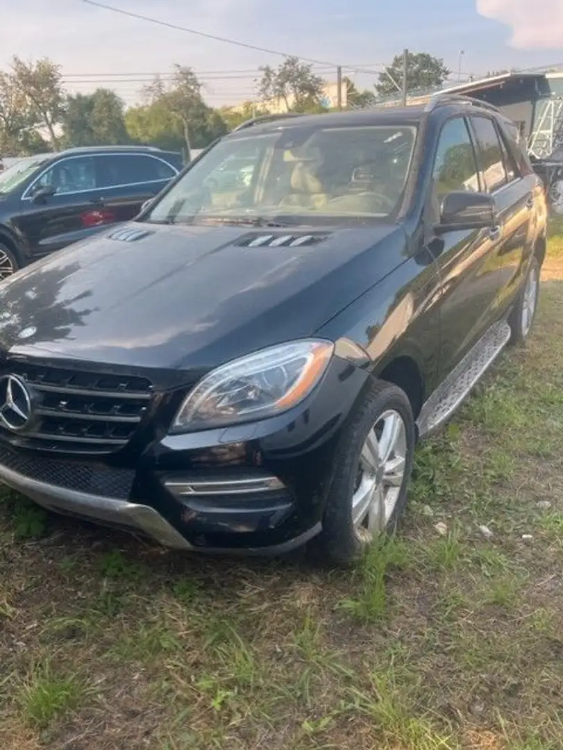 Mercedes-Benz ML 350 4MATIC BlueEFFICIENCY Černá - 1