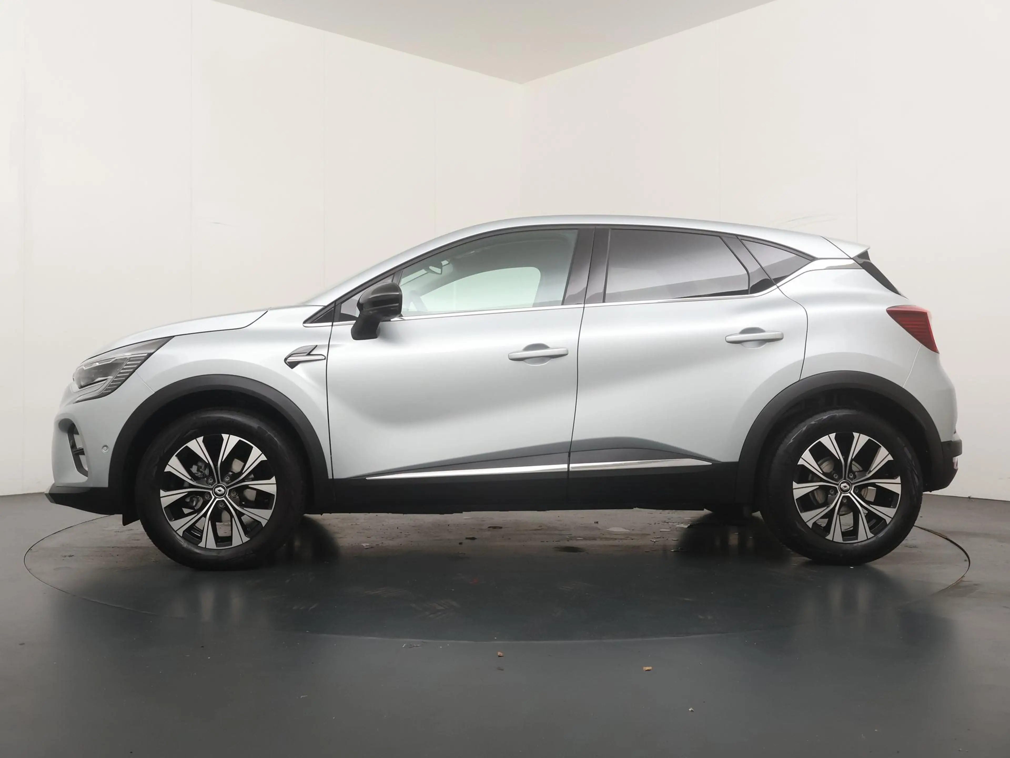Renault Captur techno TCe 90 | Trekhaak | Groot navigatie | Achte — photo 2