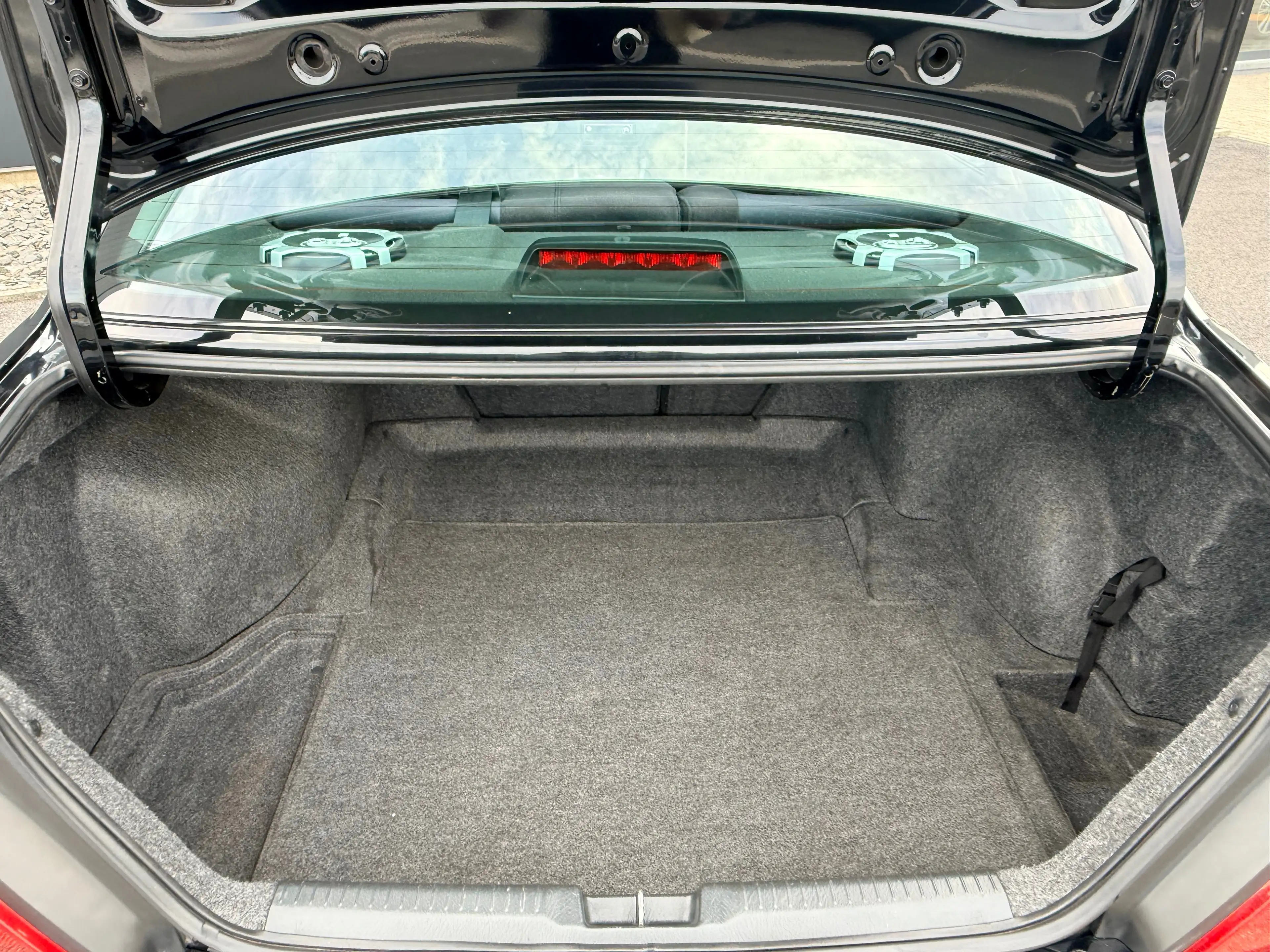 Honda Accord 1.8i 16v VTEC LS 136CV CLIMATISATION INTERIEUR EN VELOUR GARANTIE 12 MOIS — photo 7