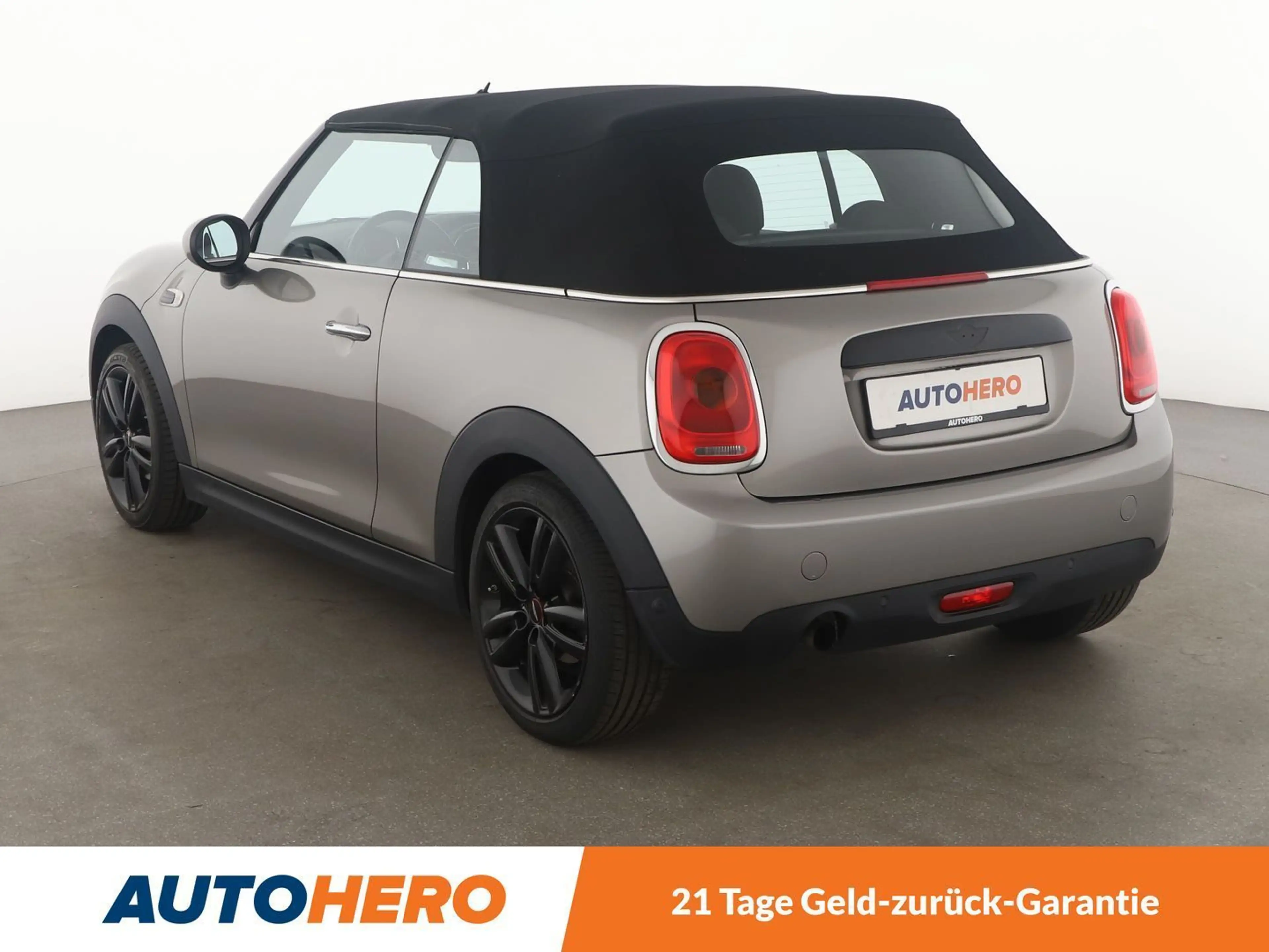 MINI One Cabrio One *NAVI*PDC*SHZ*H&K*KLIMA*GARANTIE* — photo 4