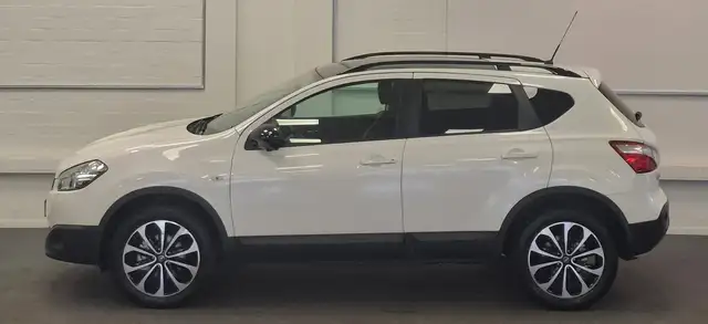 Nissan Qashqai view 3