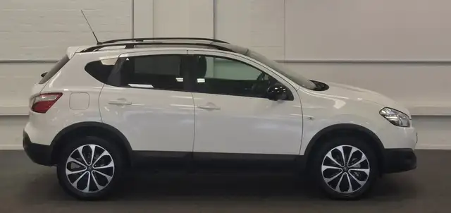 Nissan Qashqai view 4