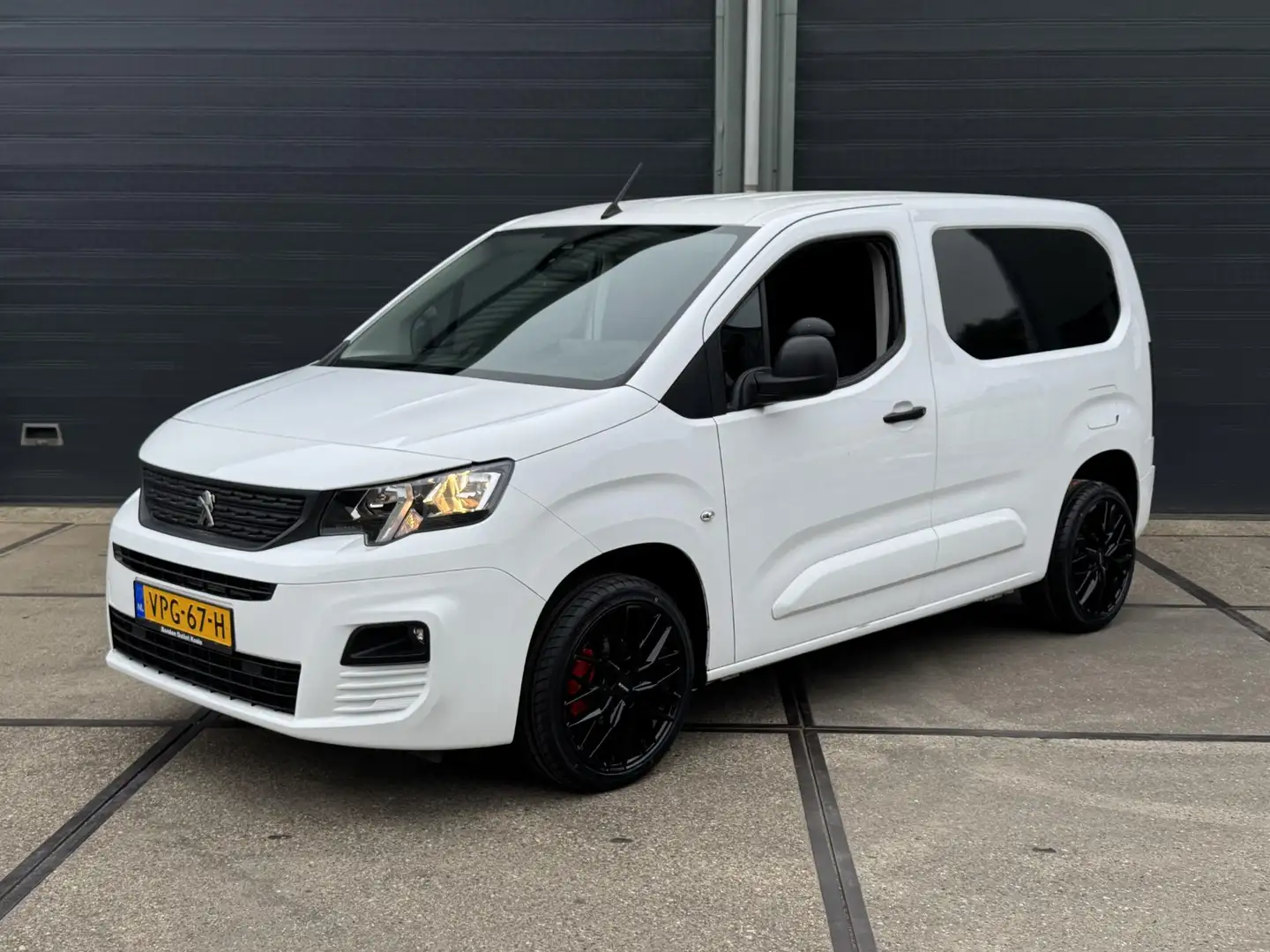 Peugeot Partner 1.5 BlueHDI Premium AIRCO / CRUISE CONTROLE / NAVI - 1