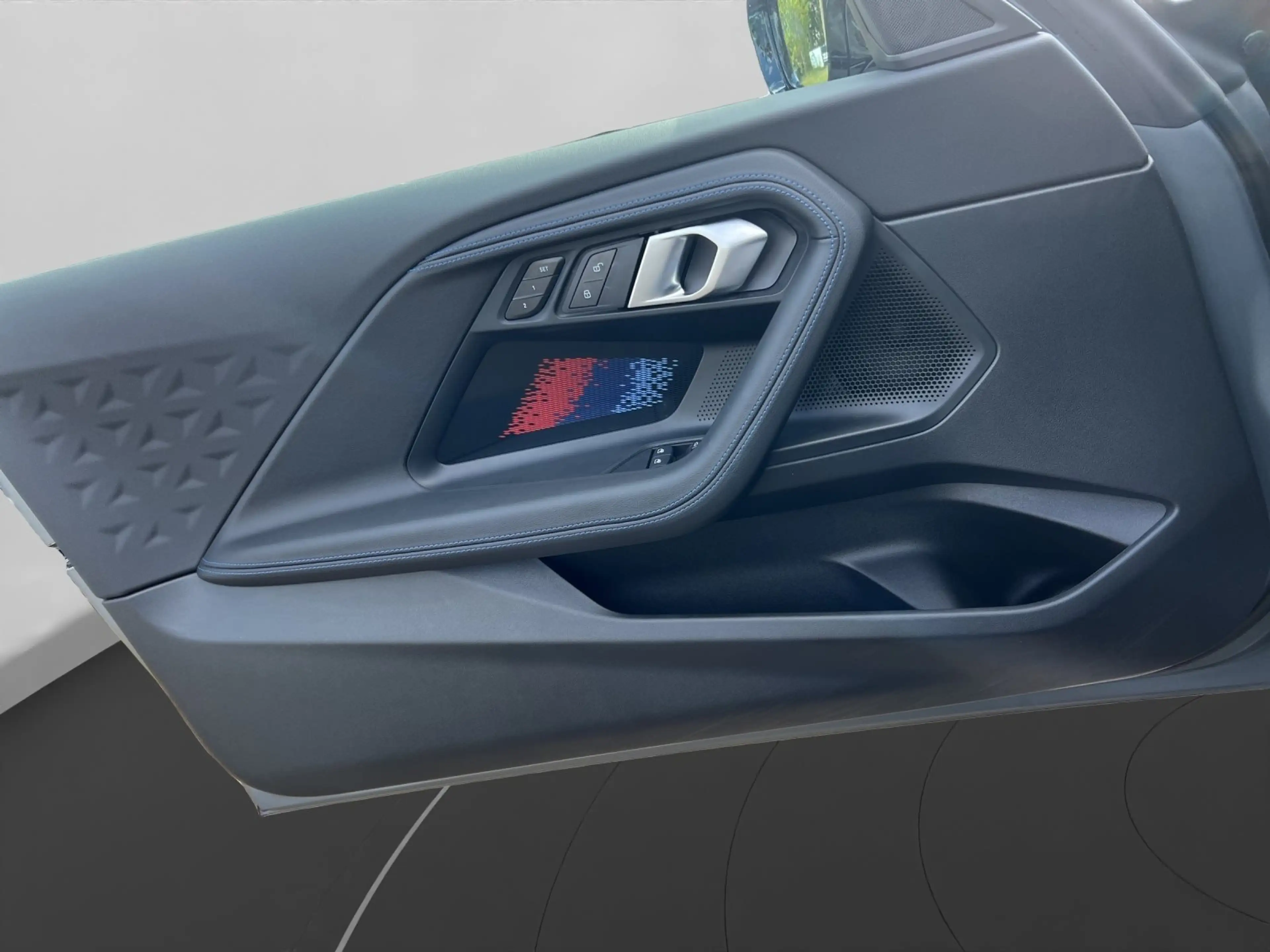 BMW 240 M240i xDrive Coupé — photo 12