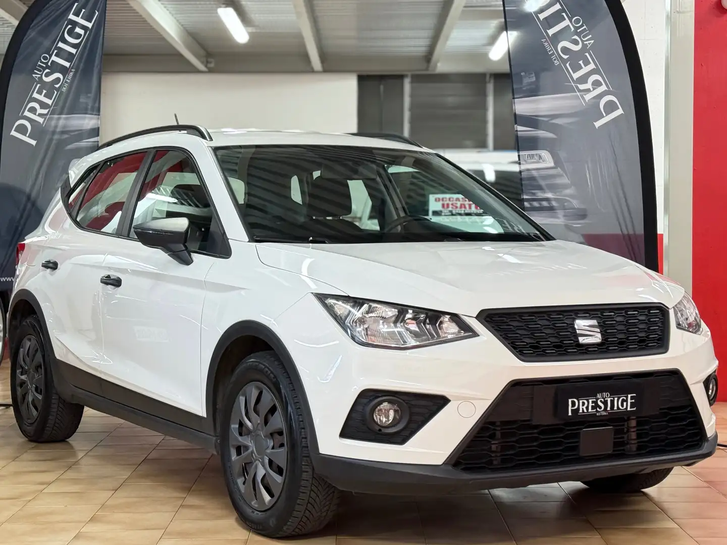 SEAT Arona Arona 1.0 ecotsi Reference 95cv Benz/Metano Bianco - 1