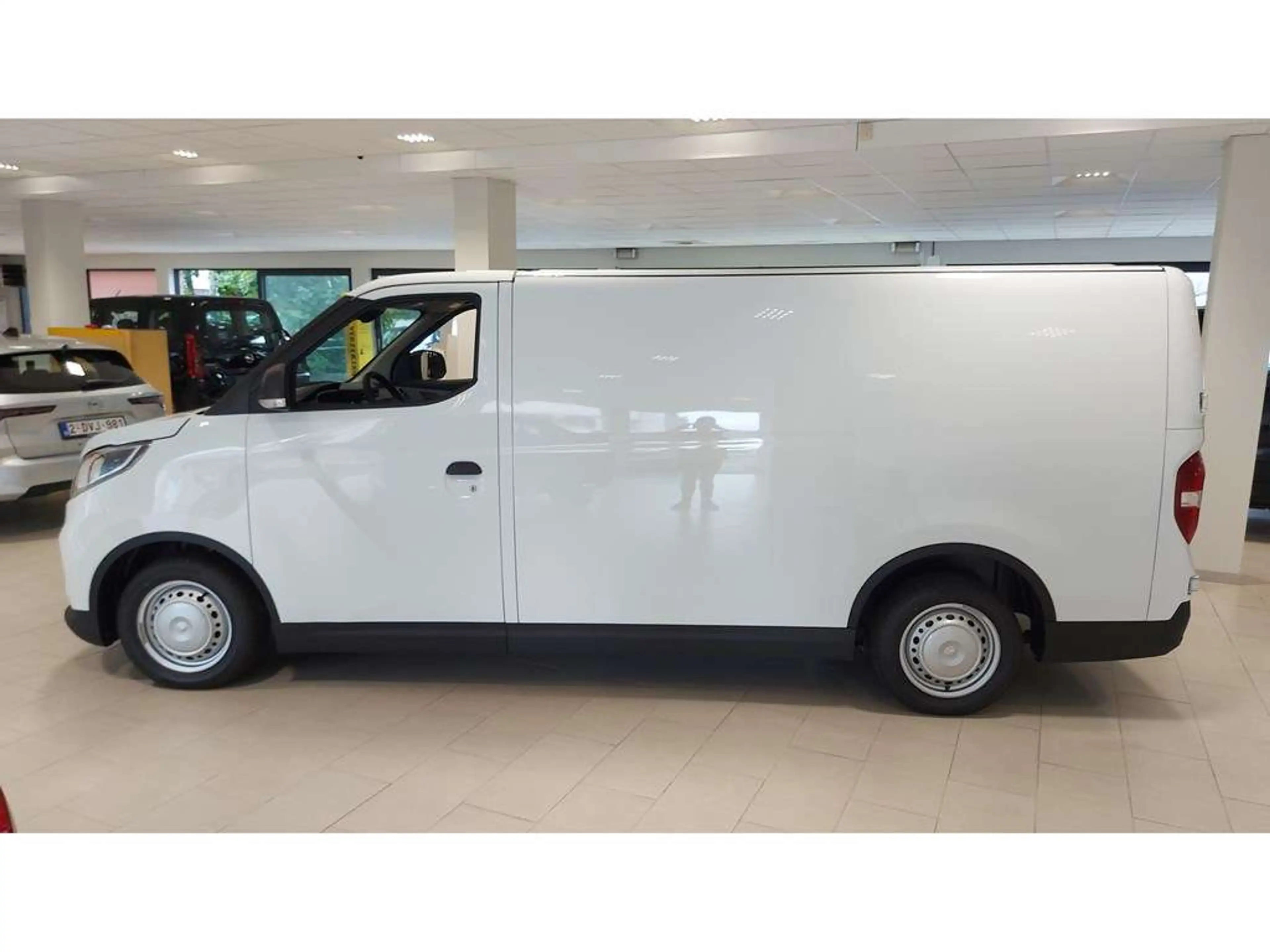 Maxus eDeliver 3 50KWH LWB 122PK*L2*CARPLAY*CAMERA*HOUTBEKLEDING* — photo 6