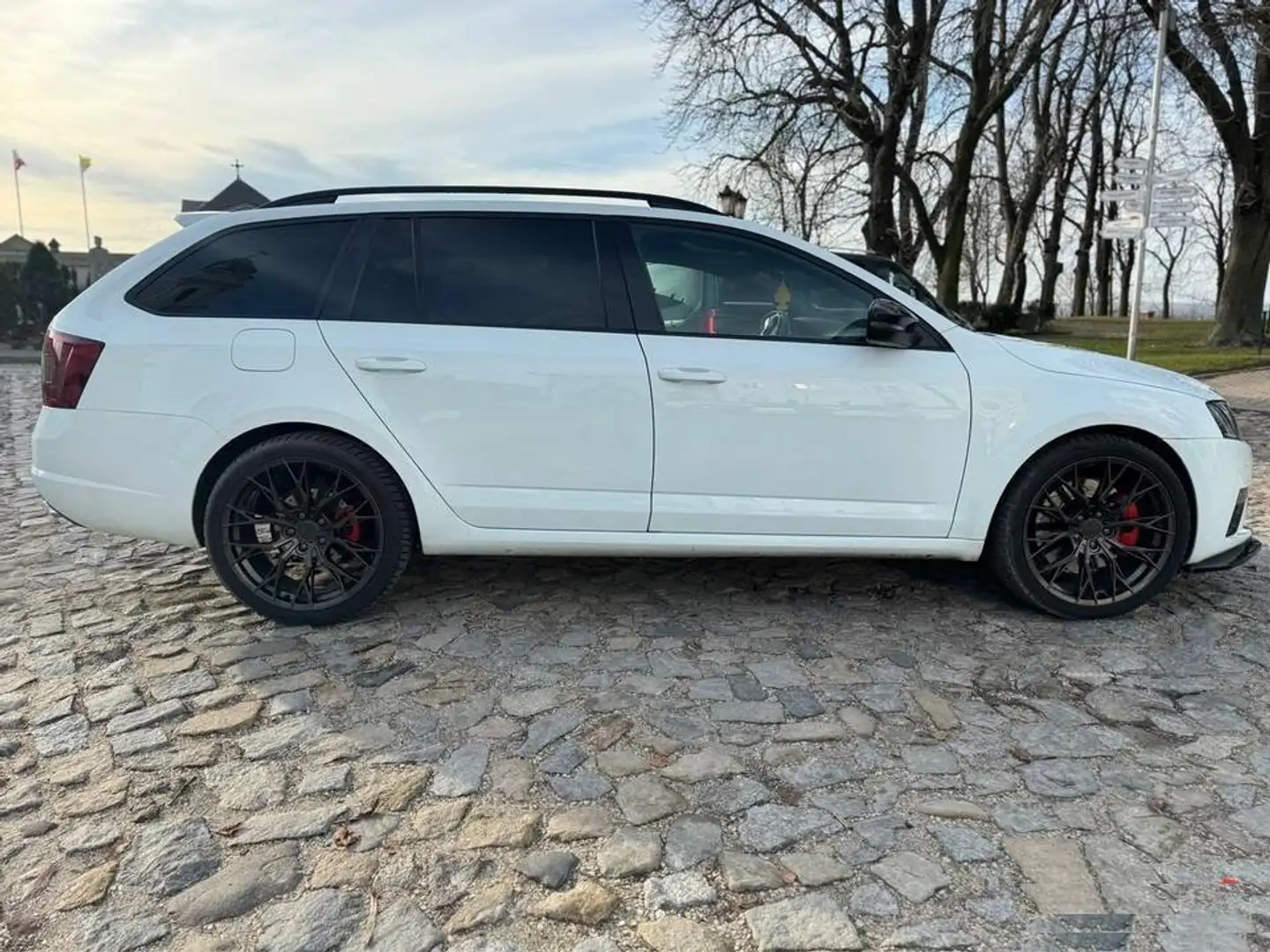 Skoda Octavia Octavia SW RS 2.0 CR TDi Blanc - 1