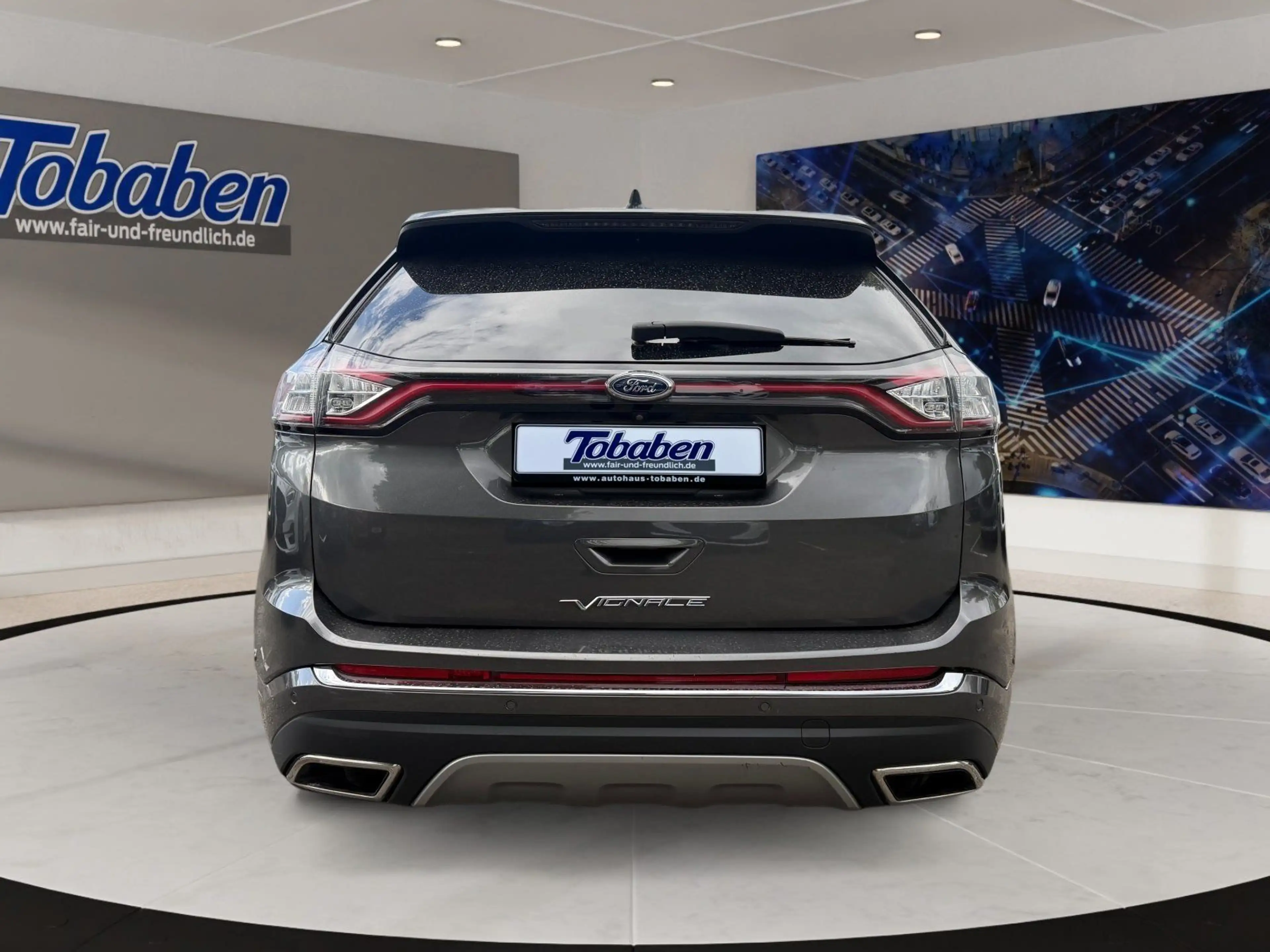 Ford Edge 2.0 TDCi Bi-Turbo Vignale PANO+LEDER+RFK — photo 6