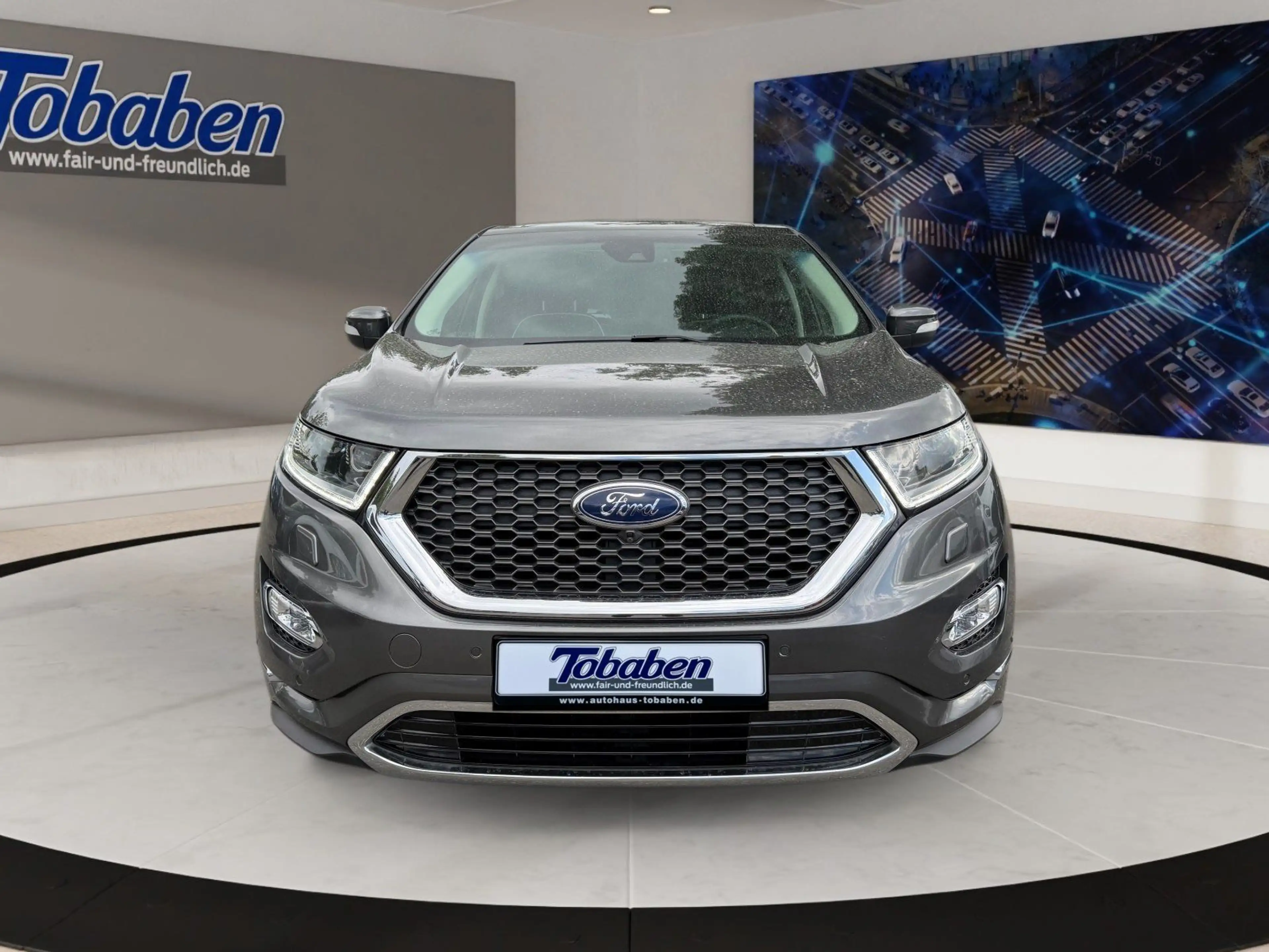 Ford Edge 2.0 TDCi Bi-Turbo Vignale PANO+LEDER+RFK — photo 2