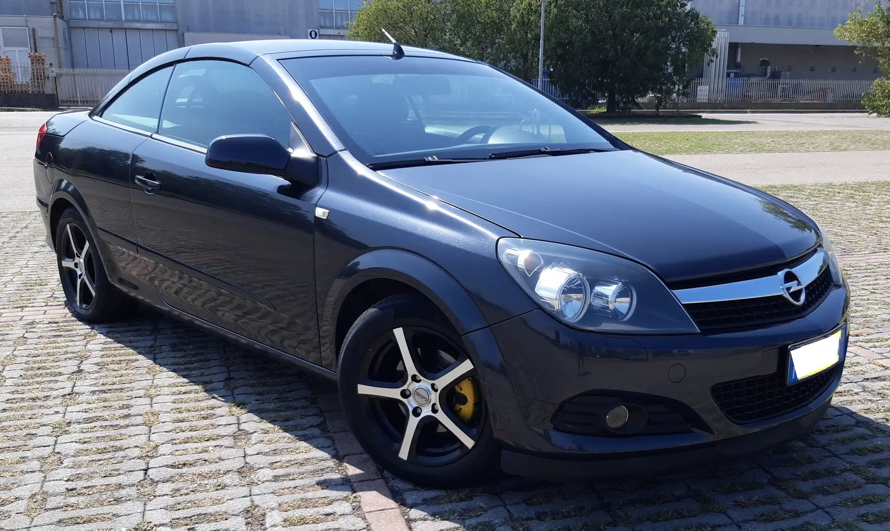 Opel Astra Opel Astra H Twintop 1.6 Cosmo 115cv  GPL - 1