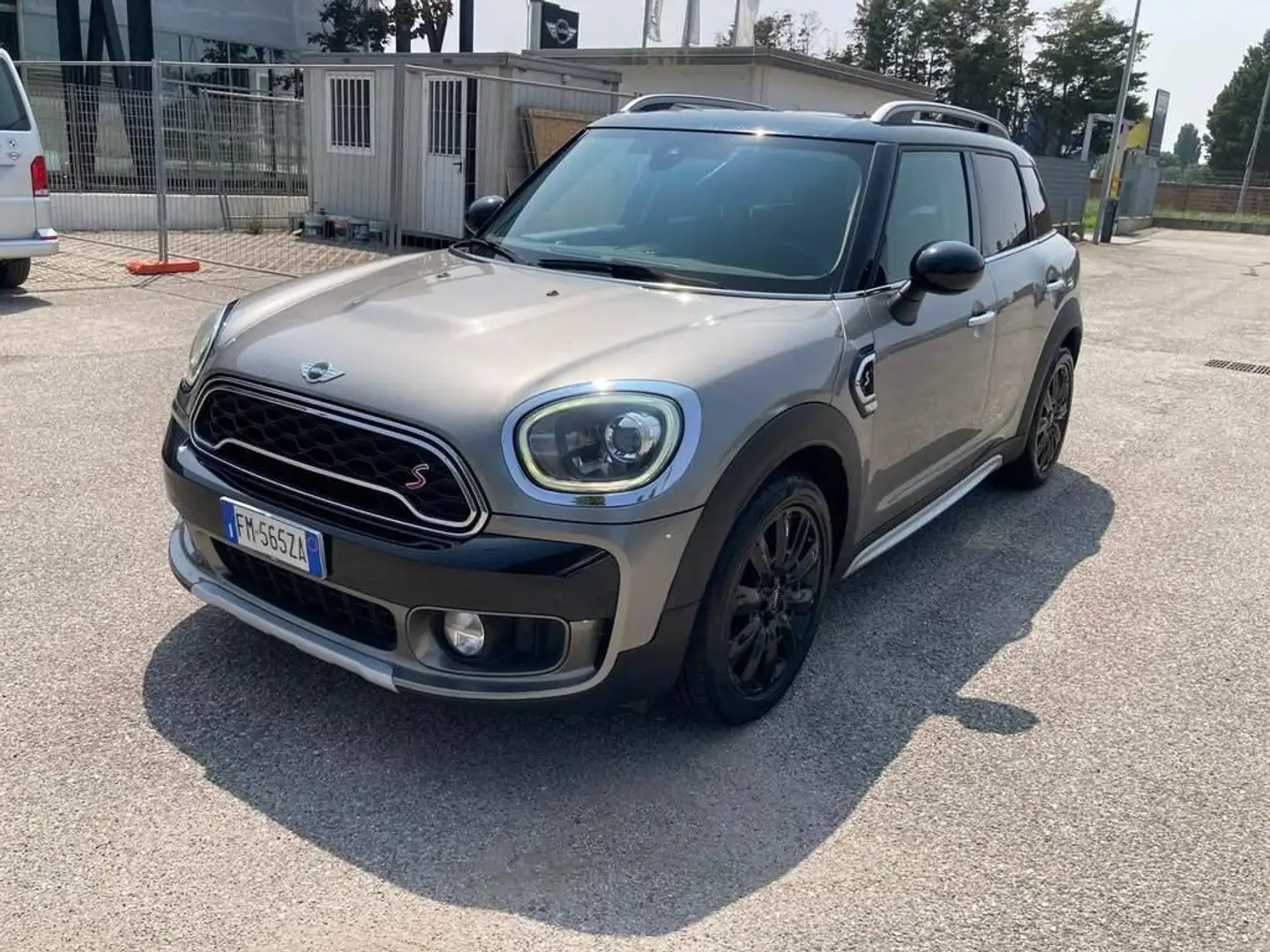 MINI Cooper SD Countryman 2.0 TwinPower Turbo Cooper SD Hype Steptronic Stříbrná - 1