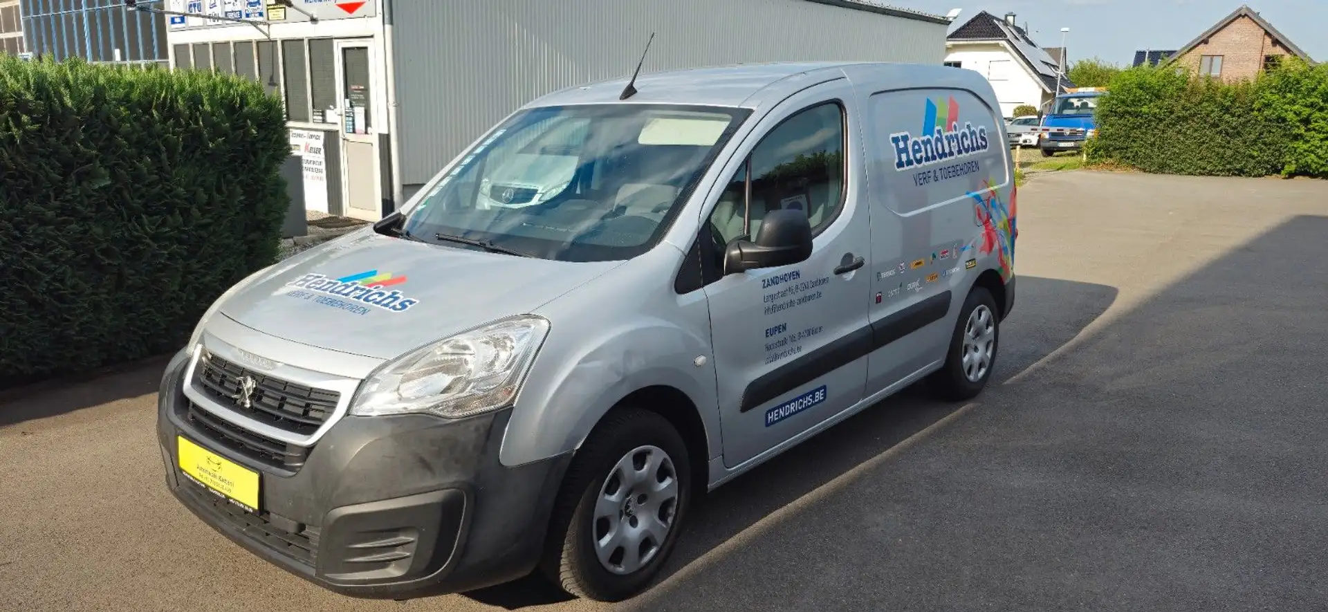 Peugeot Partner L1 Komfort NAVI RÜCKF.KAMERA,PARKTR Gris - 1