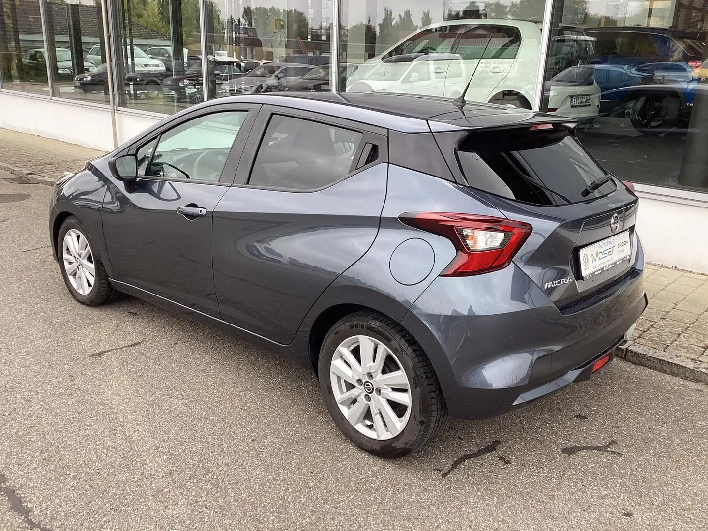 Nissan Micra 1.0 IG-T Automatik N-Way/SHZ/Kamera/Navi Grau - 2