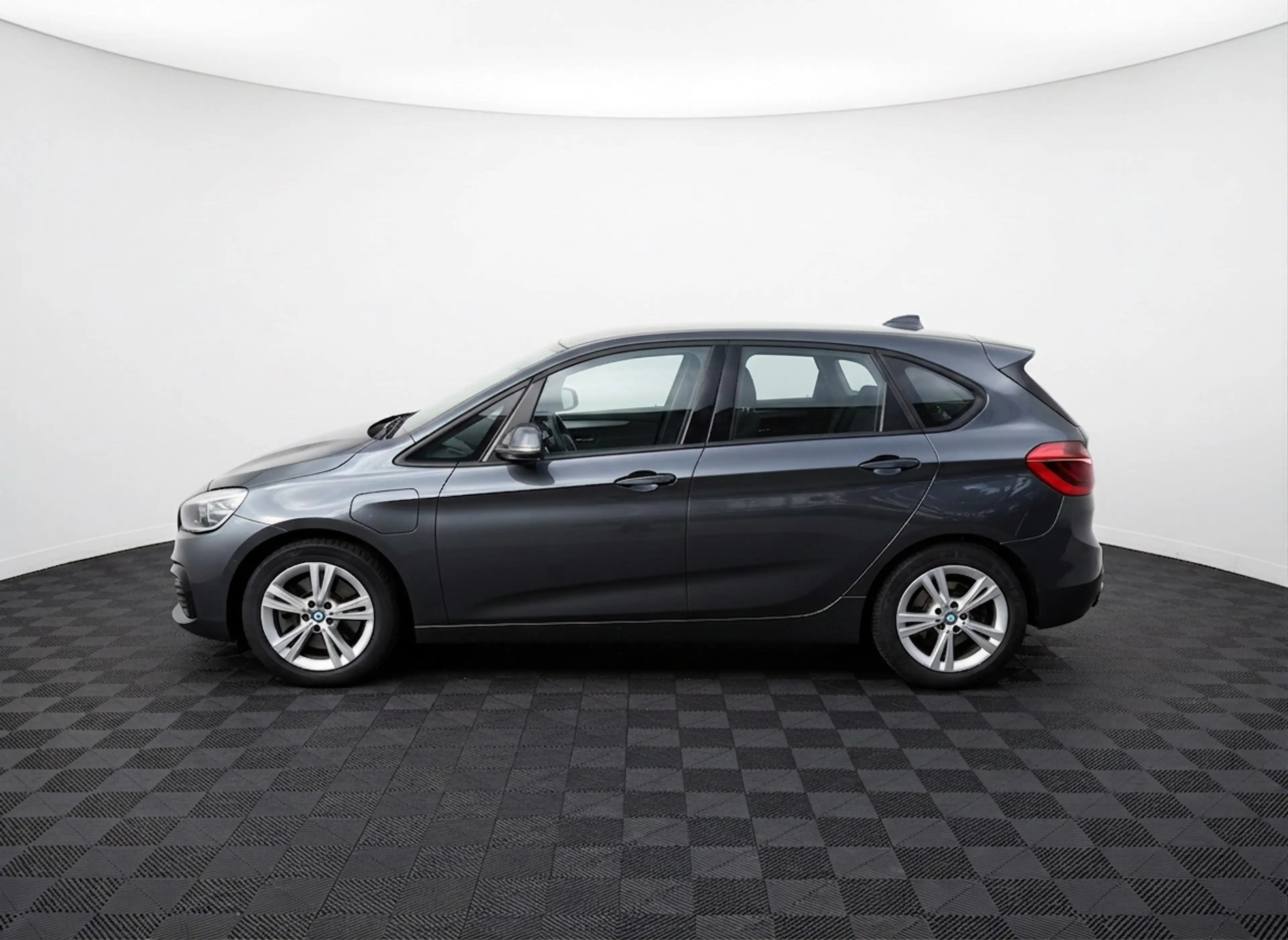 BMW 225 2-serie Active Tourer 225xe iPerformance Executive — photo 6