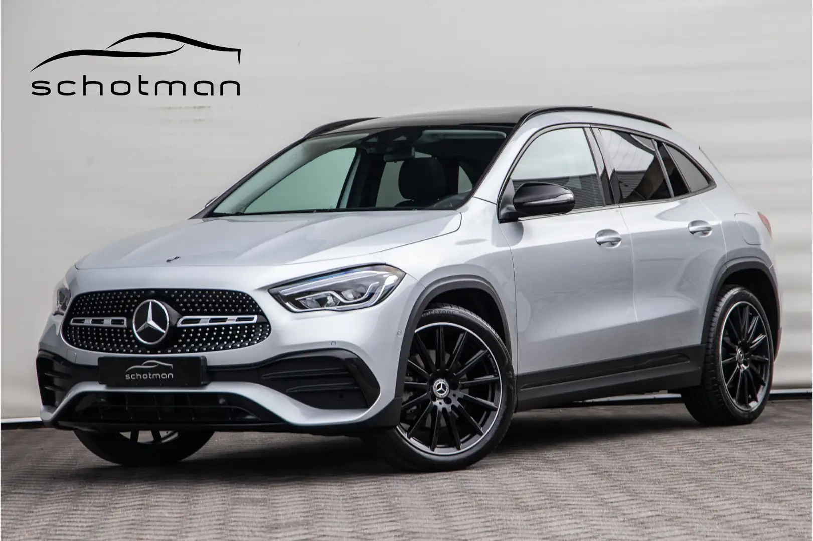 Mercedes-Benz GLA 250 e AMG Line, Pano, Widescreen, Nightpakket 2022 Silber - 1