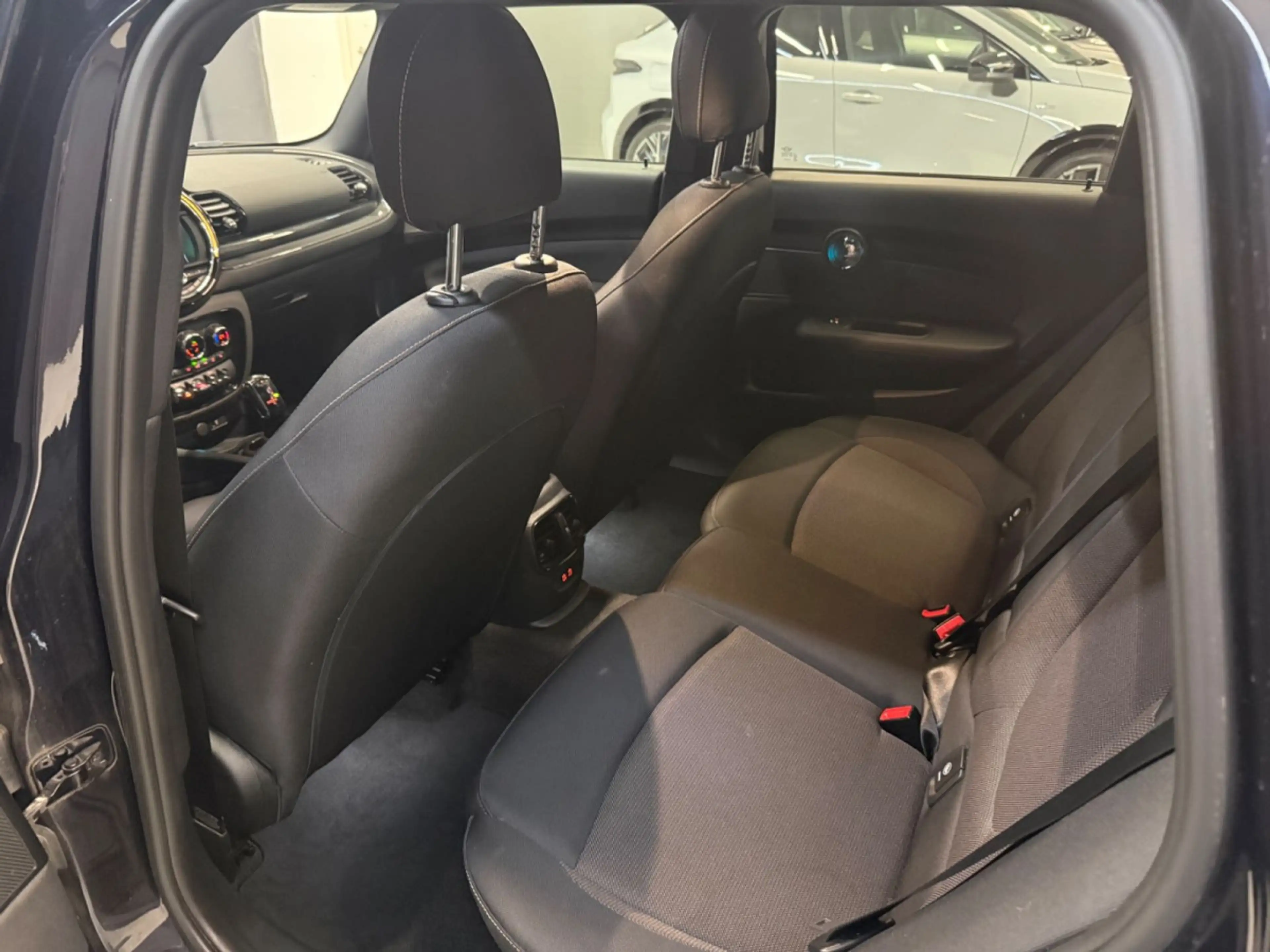 MINI Cooper D Clubman Cooper D Clubman*150PS*PANO*LED*AUTO*AMBIENTE — photo 11